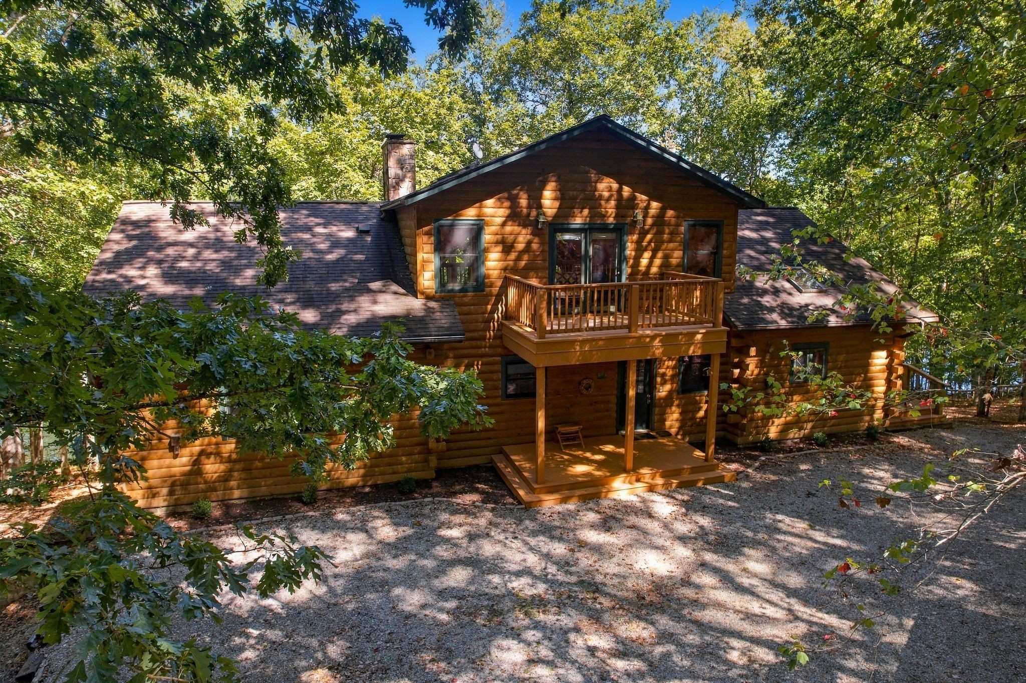 2126 Westlake Dr
