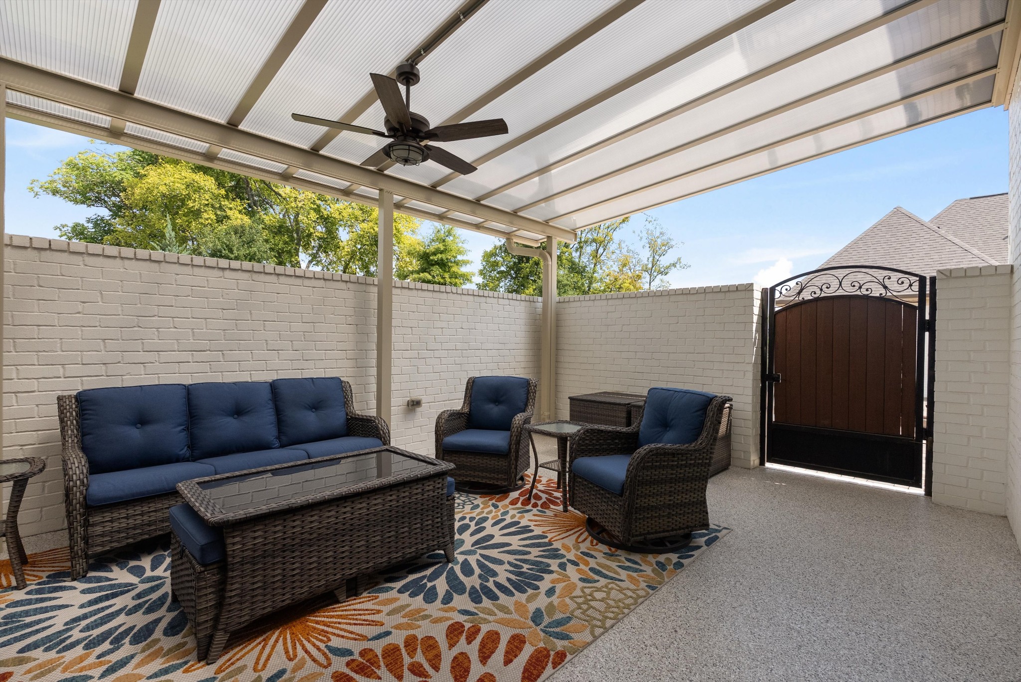 141 Sawgrass Pvt Way