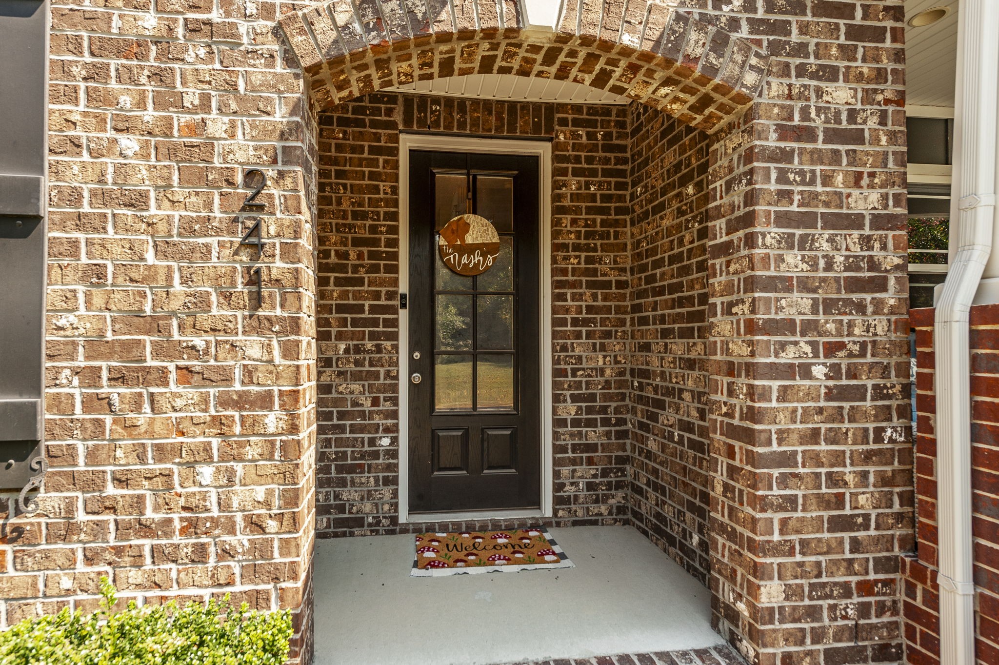241 Claremont Ct