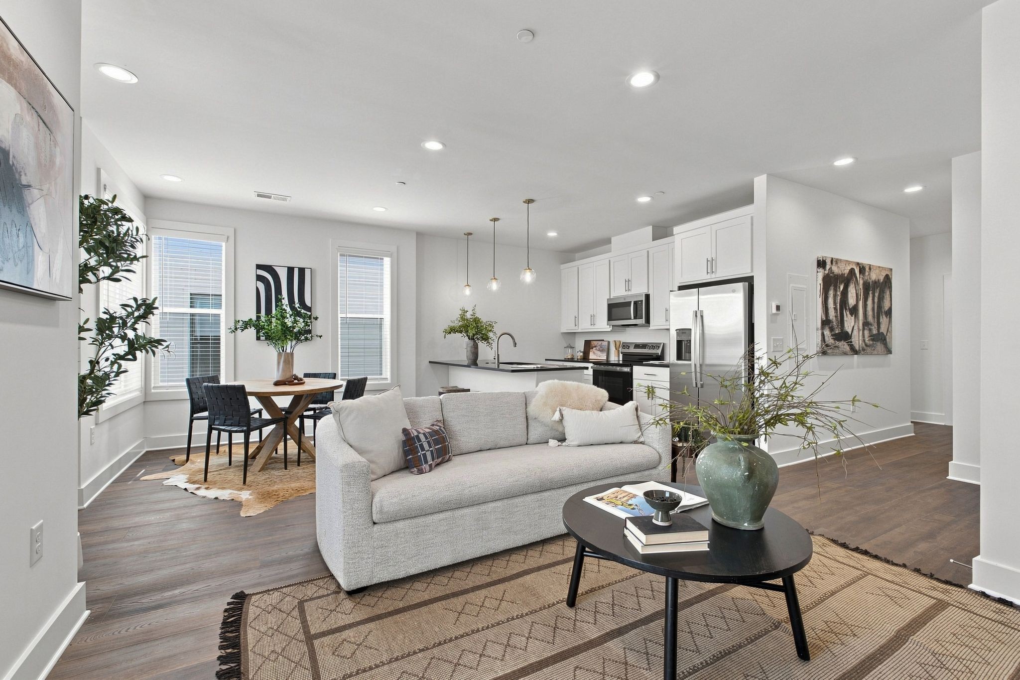 505 Community Ct