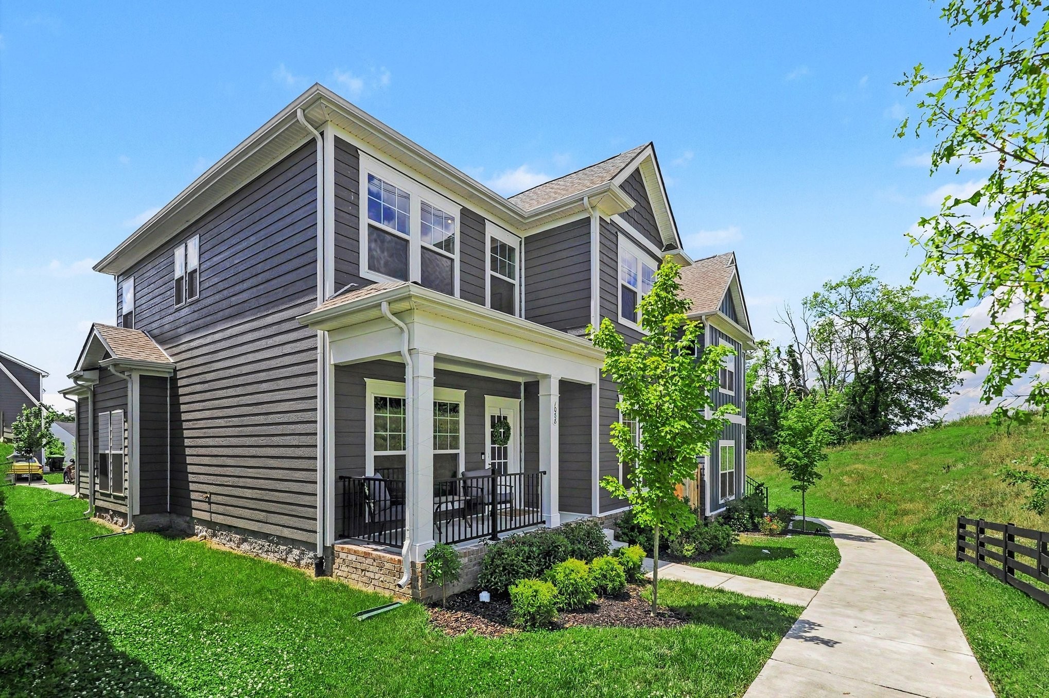 1088 Indigo Aly