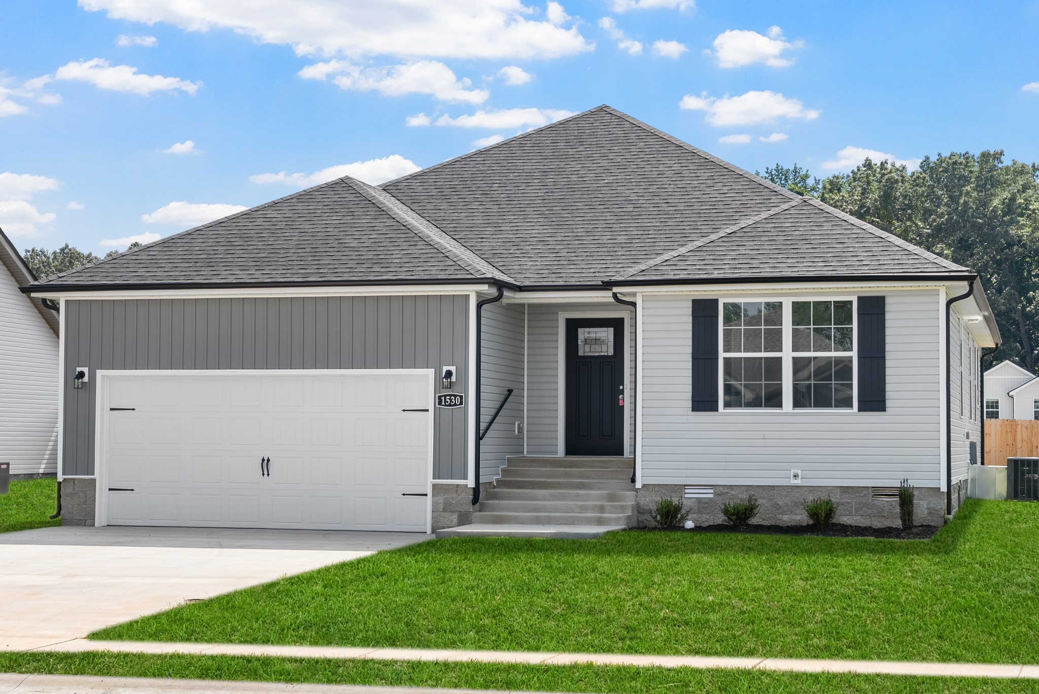 1494 Hallies Way