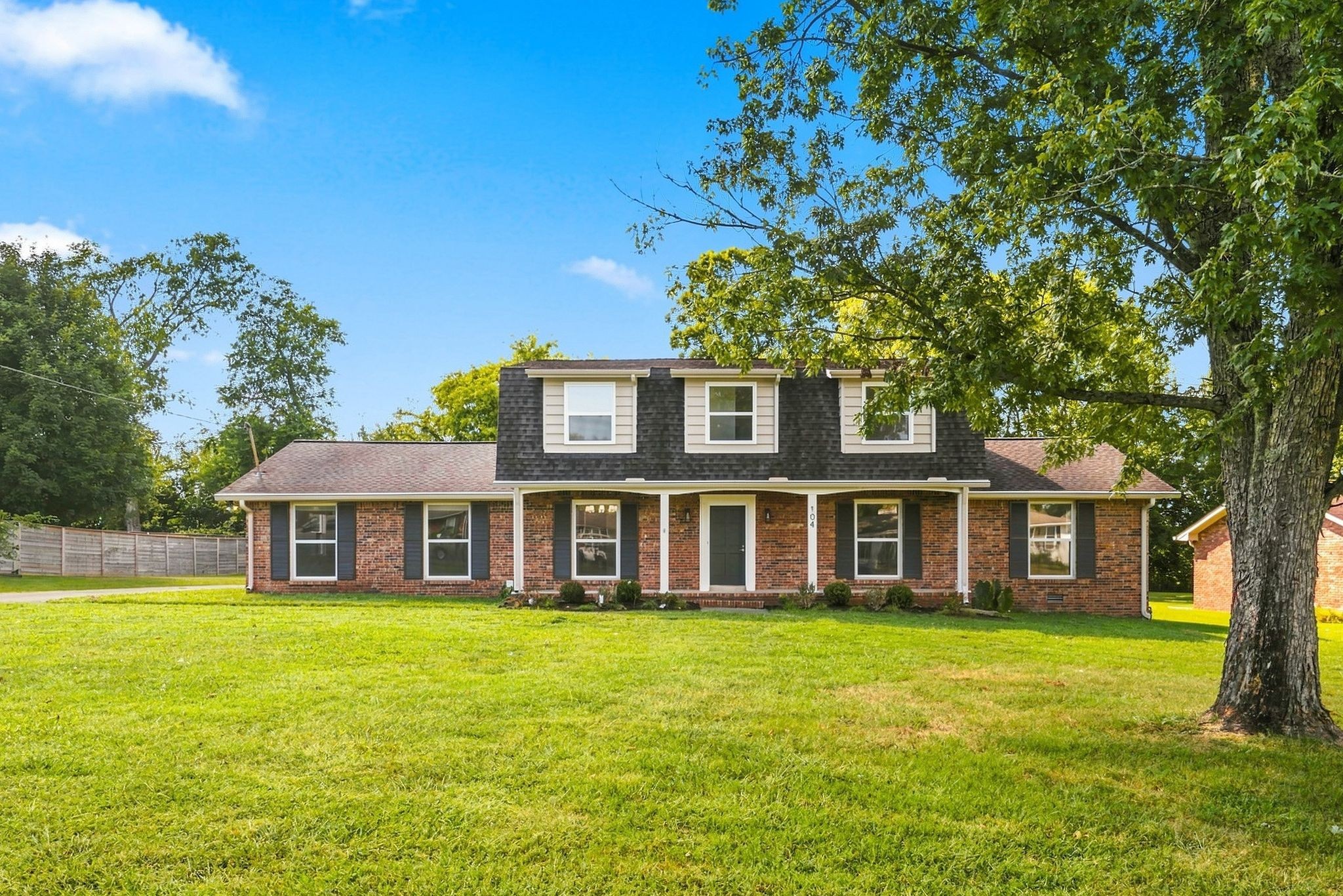 104 Highlander Dr