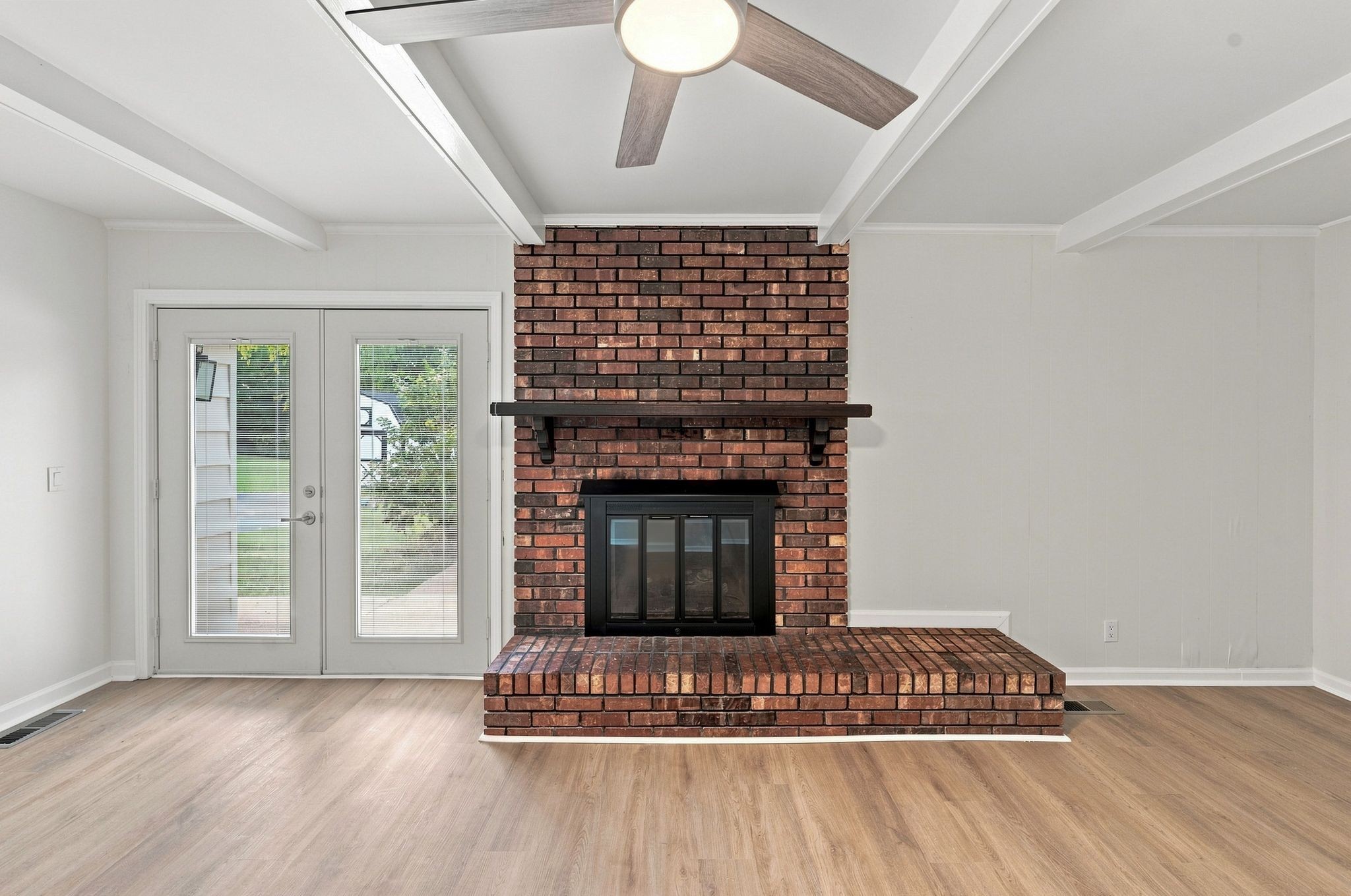 104 Highlander Dr
