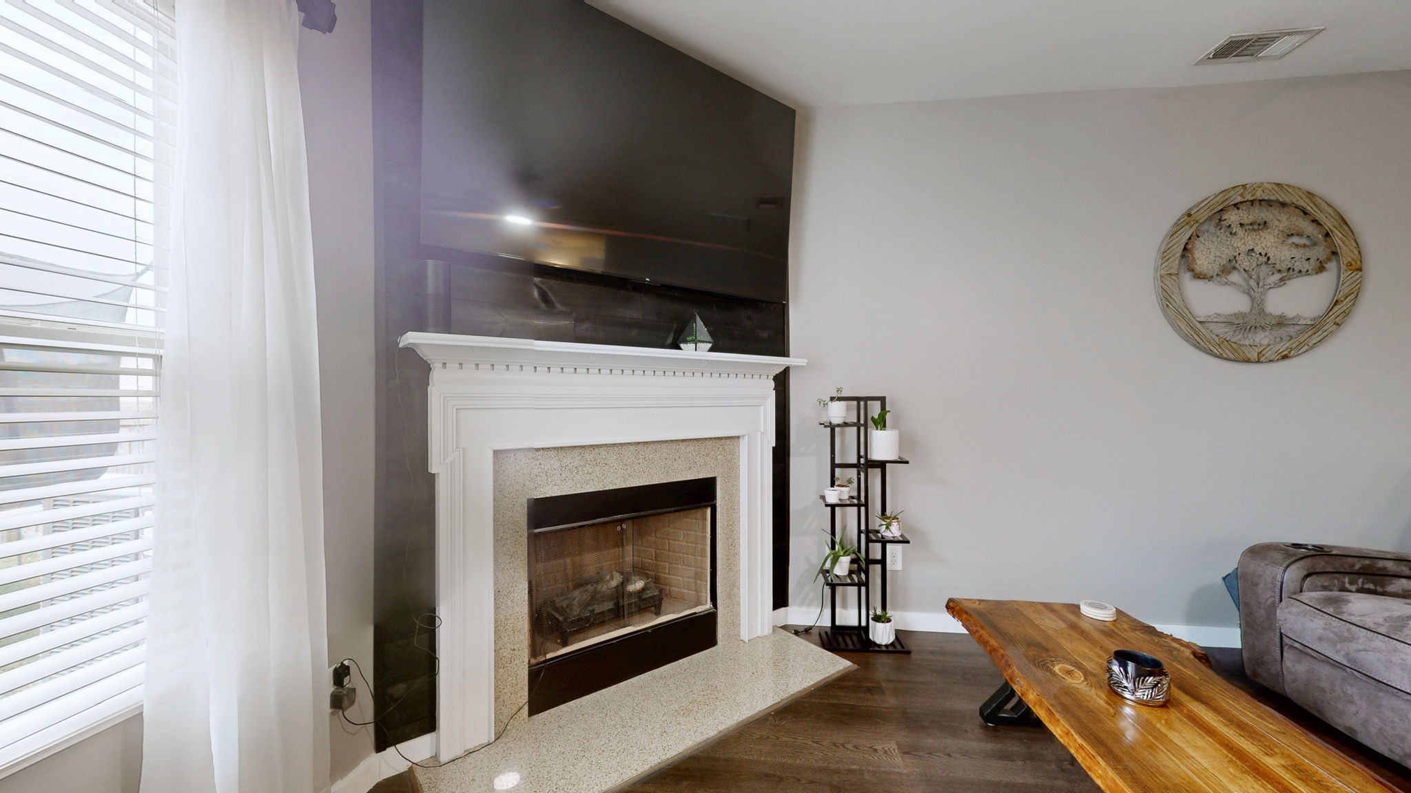 629 Pemberton Dr