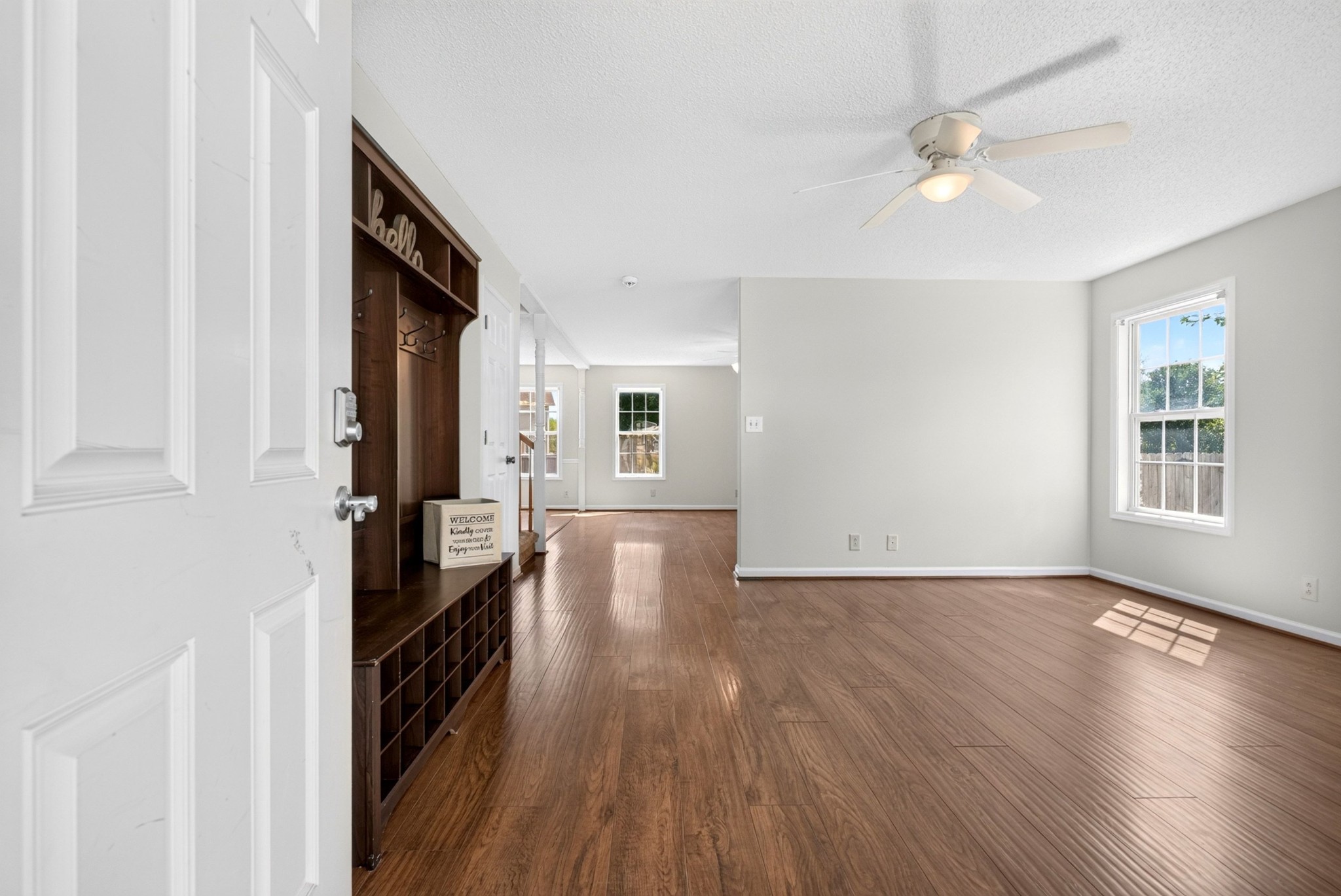 1432 Addison Dr