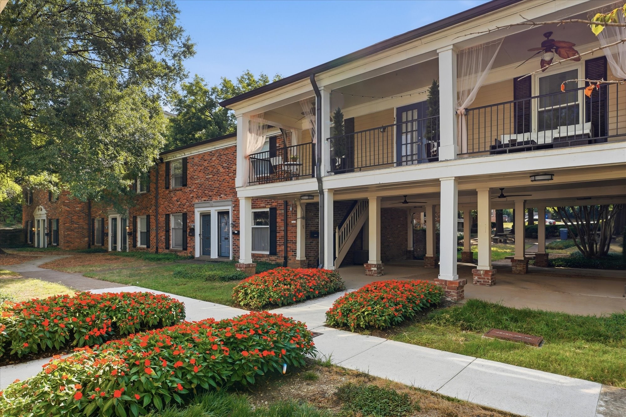5025 Hillsboro Pike
