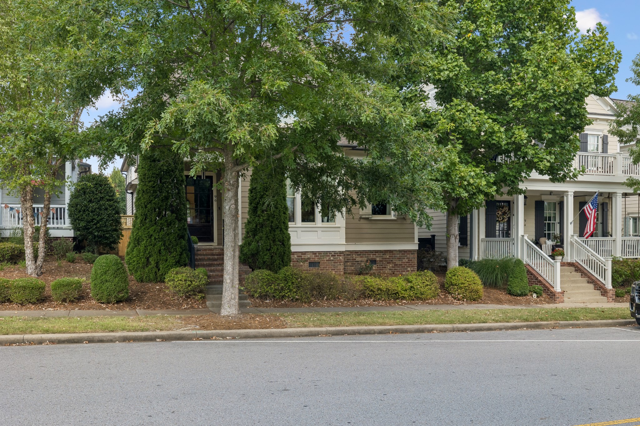96 Poplar St