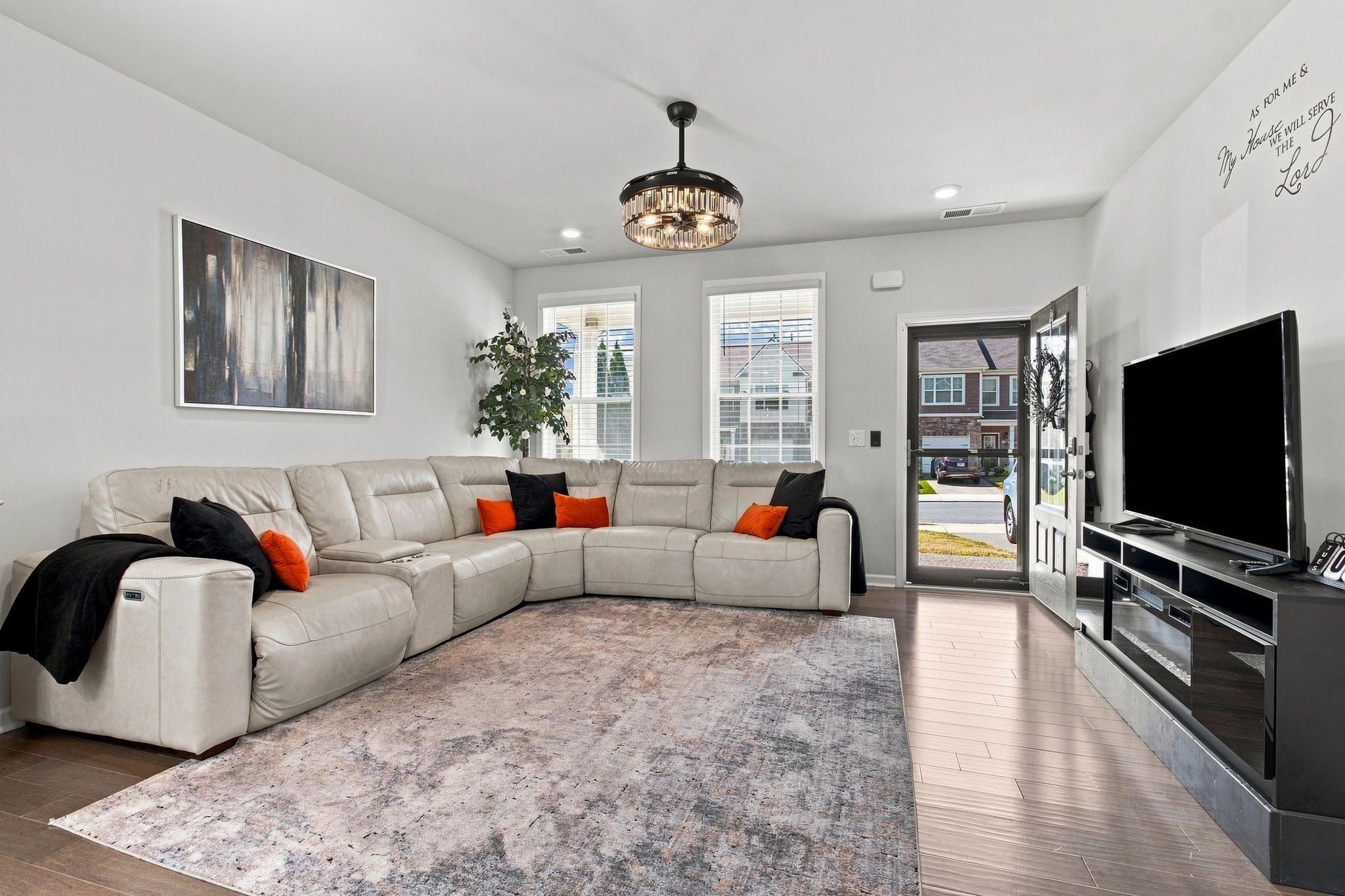 4250 Grapevine Loop