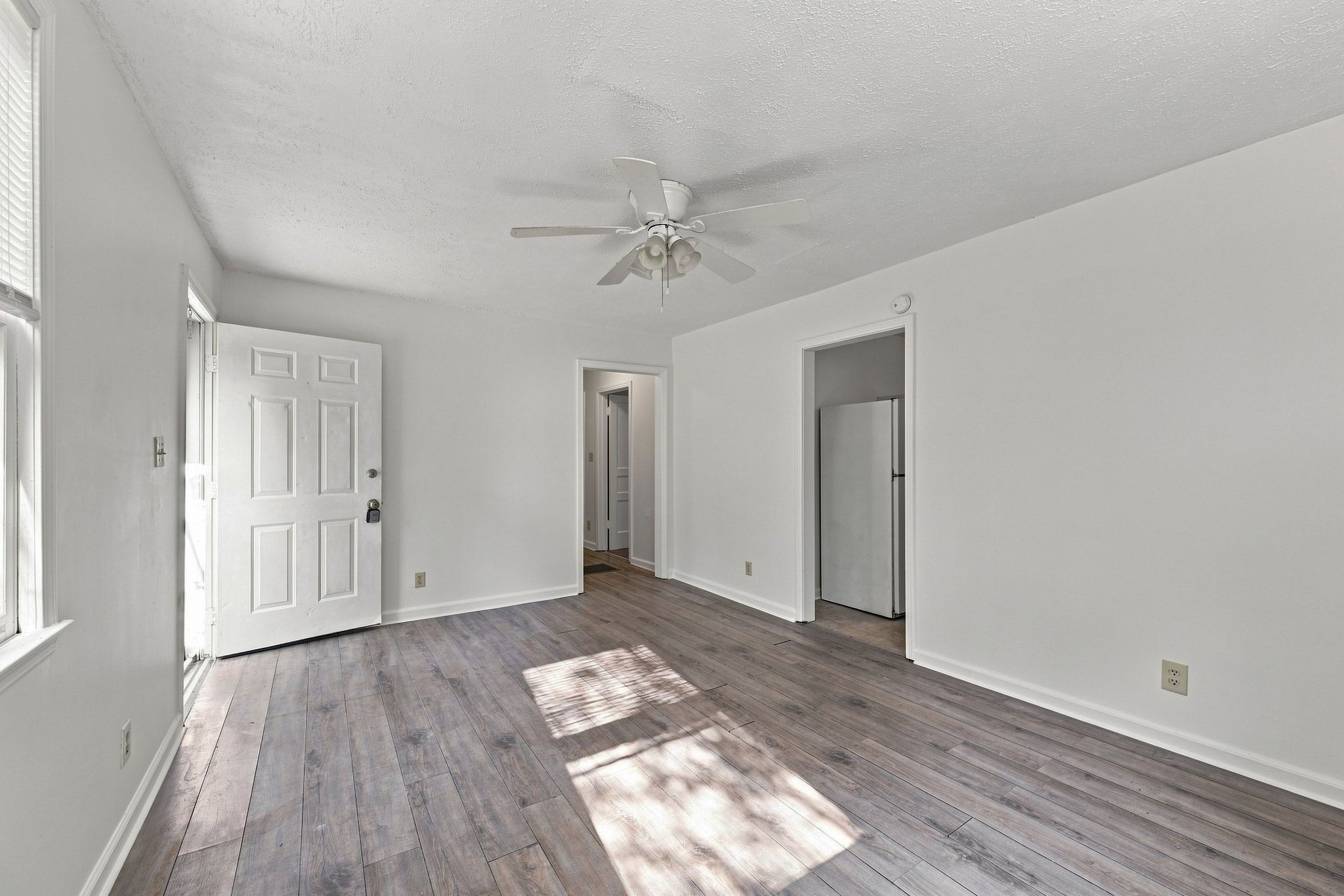 5520 Bon Air Cir