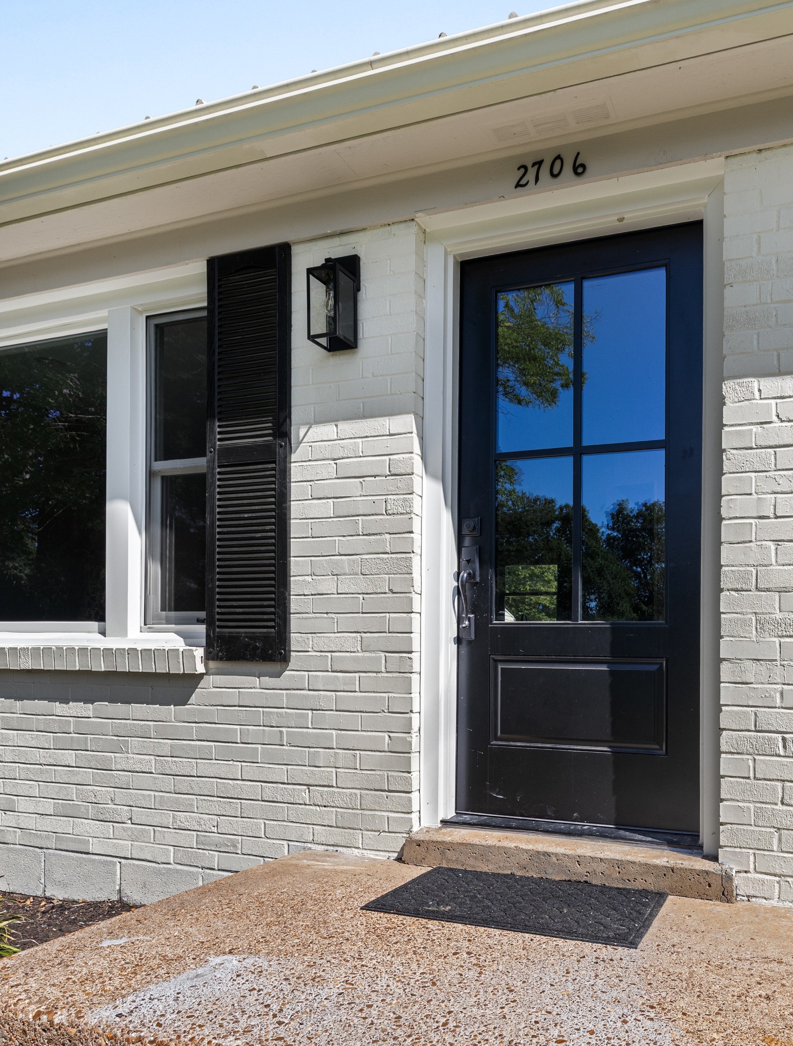 2706 Driftwood Dr