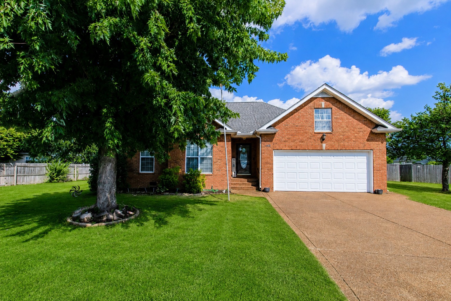449 S Rocky Top St