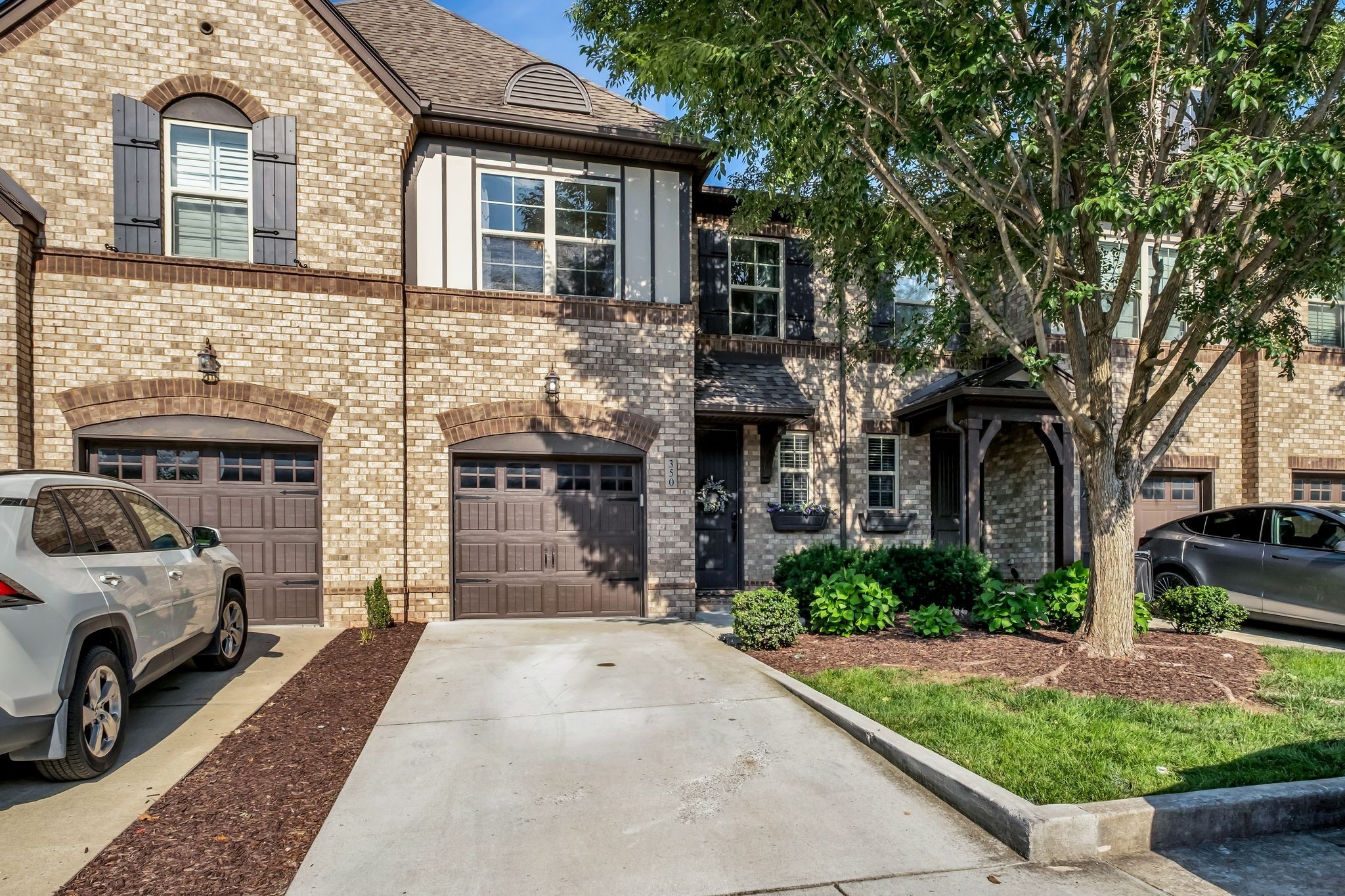 350 Coronado Pvt Cir