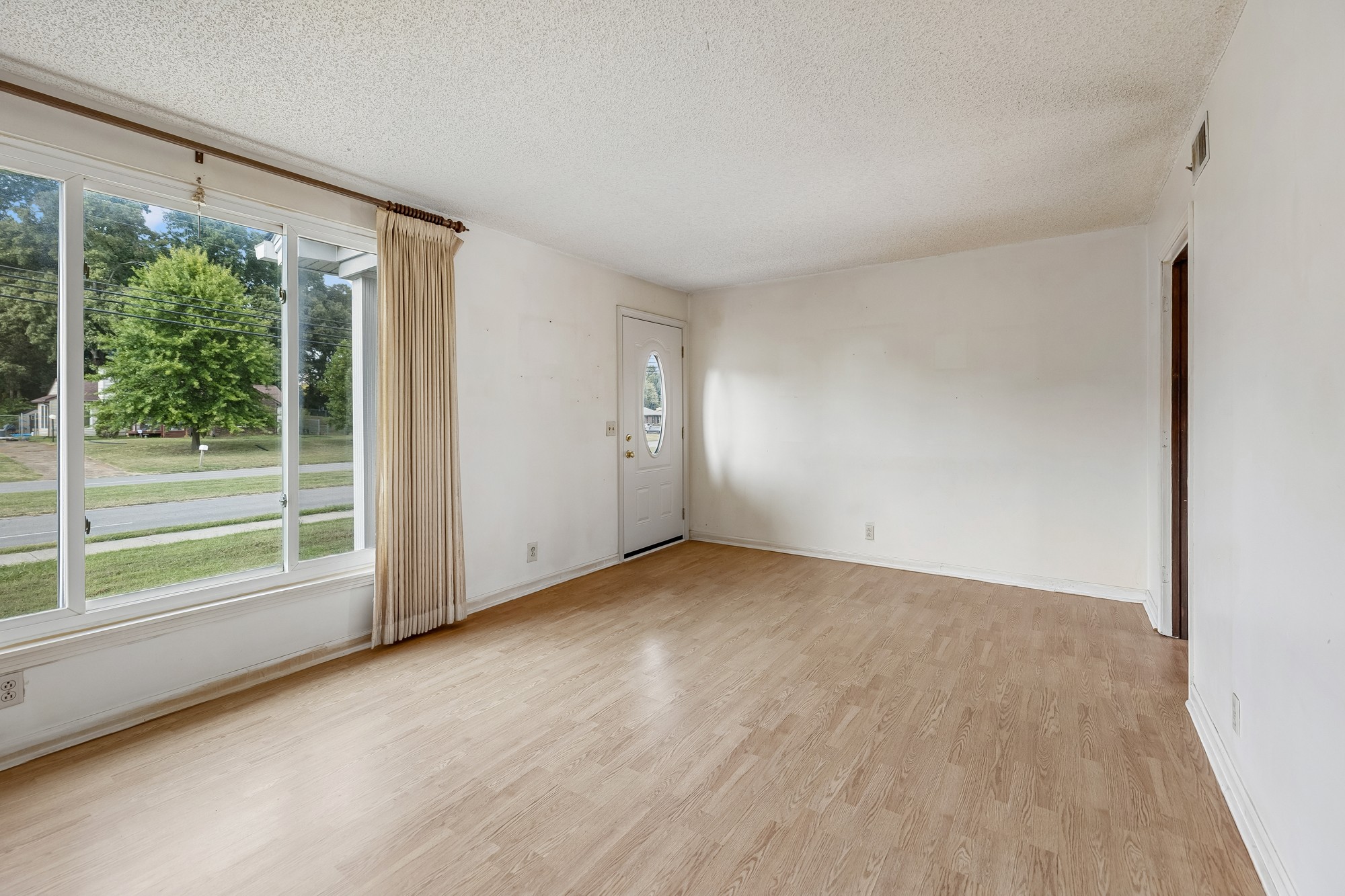 337 Belinda Pkwy