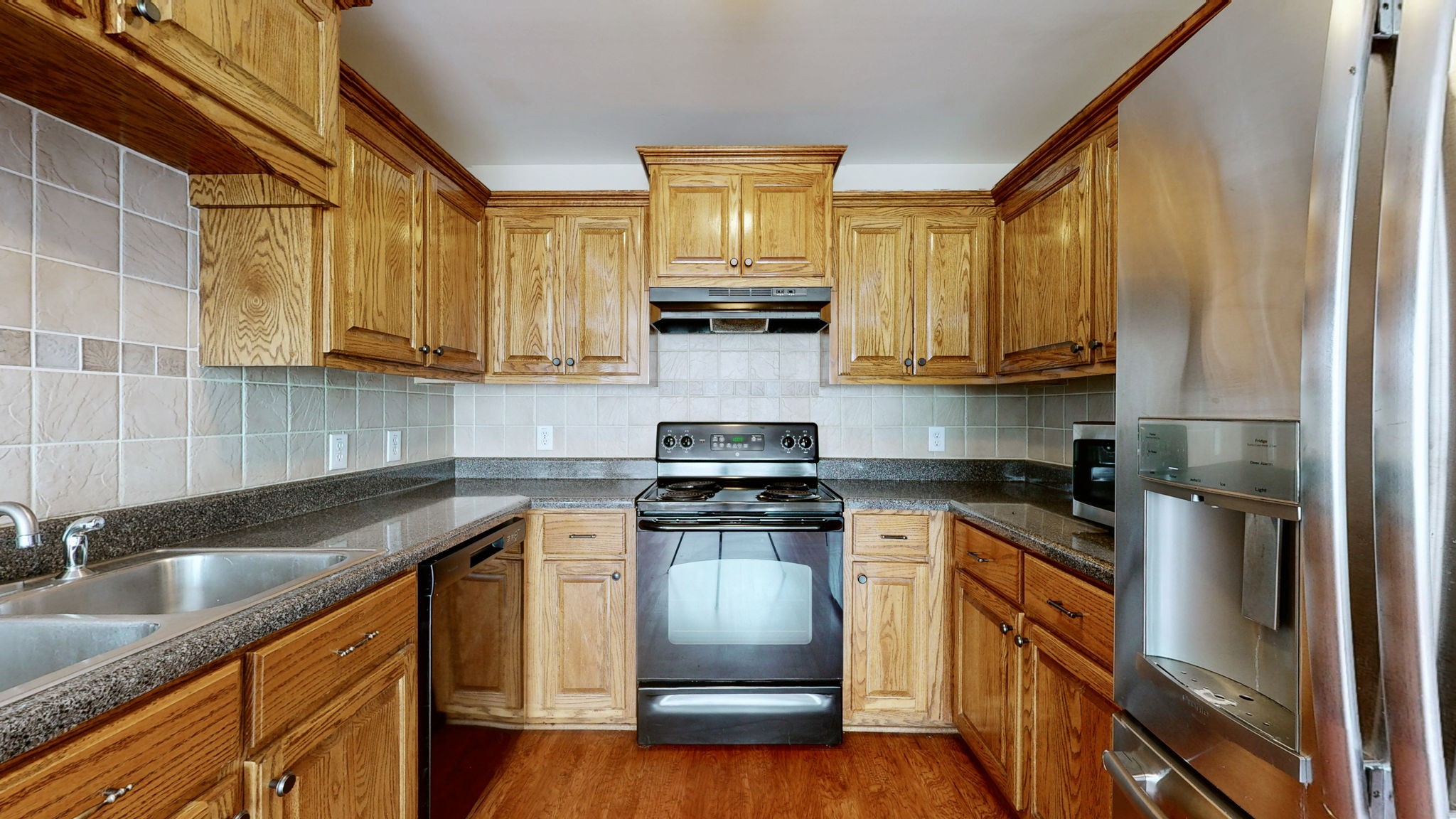 2027 Golden Ct