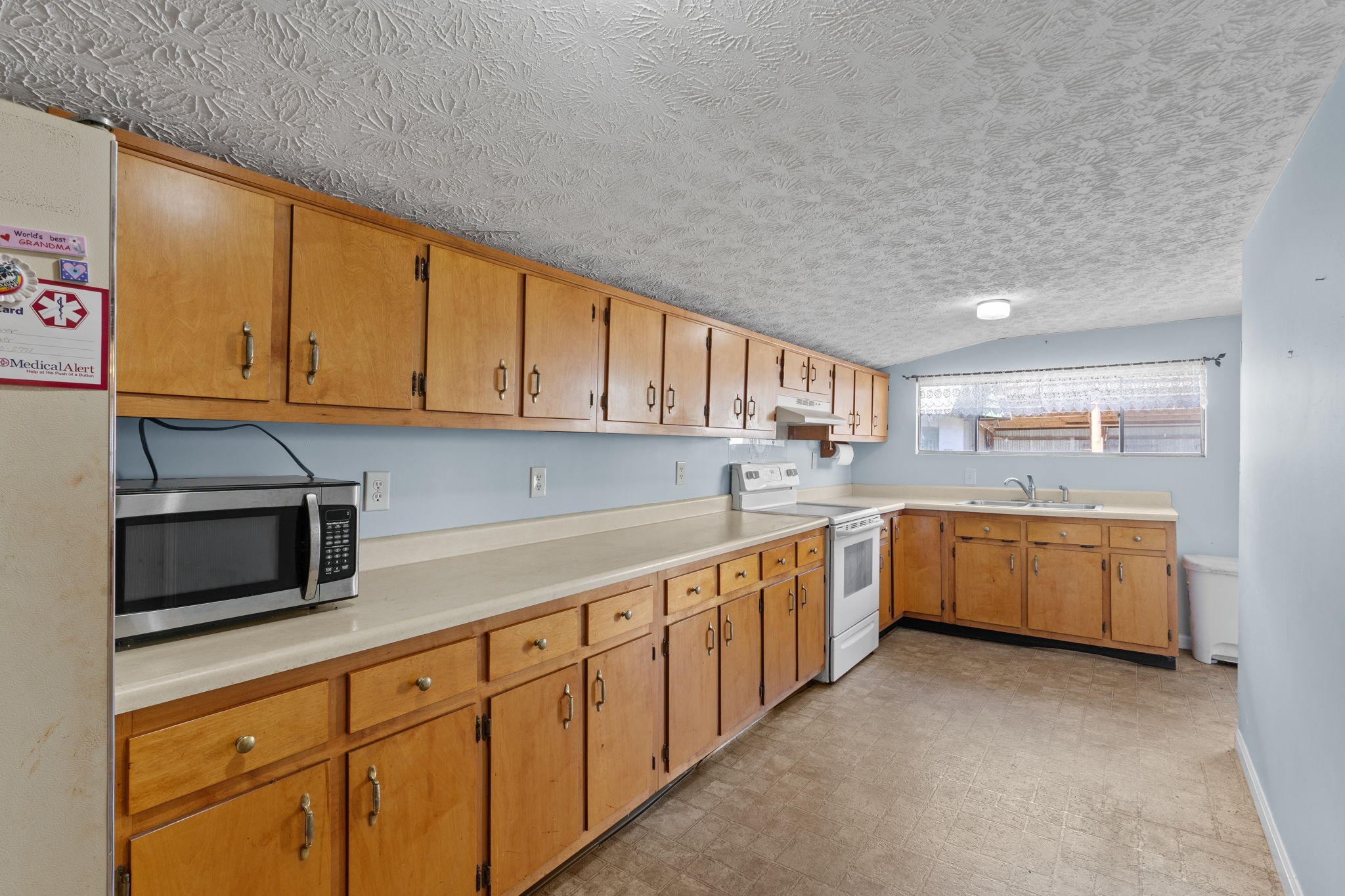 3557 Dayton Mountain Hwy
