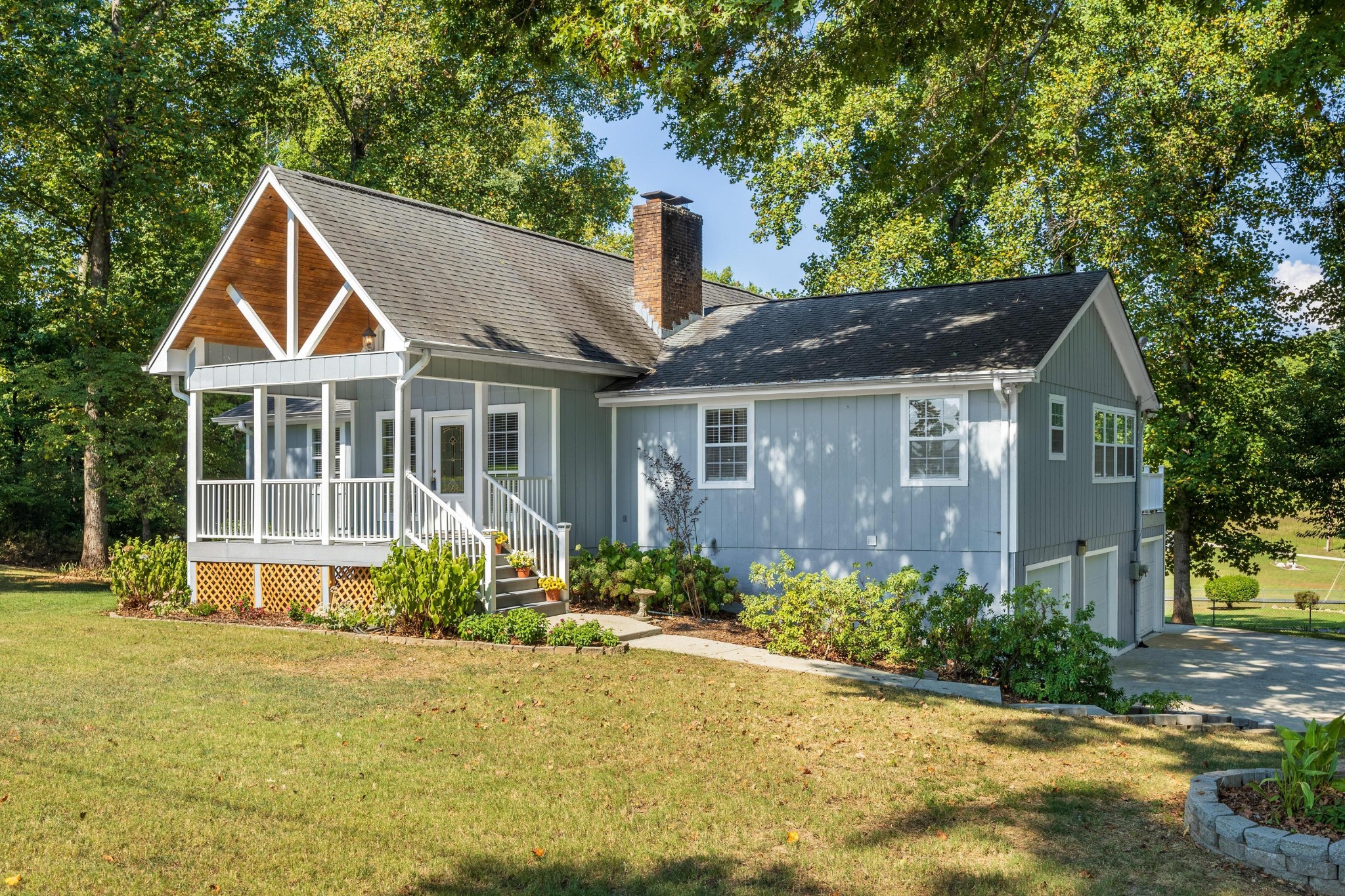 2257 N Shore Acres Rd
