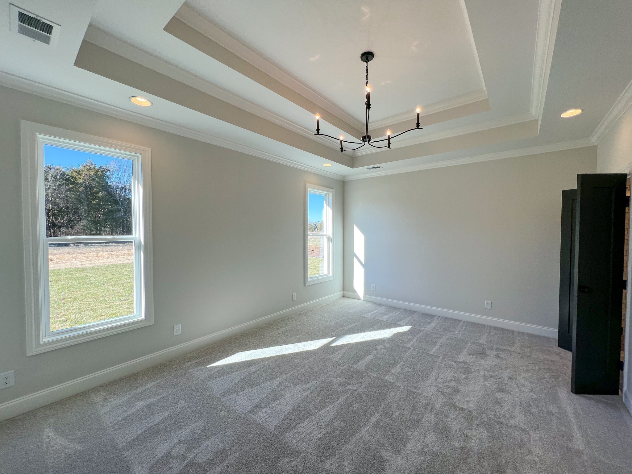 2445 N Commerce Rd