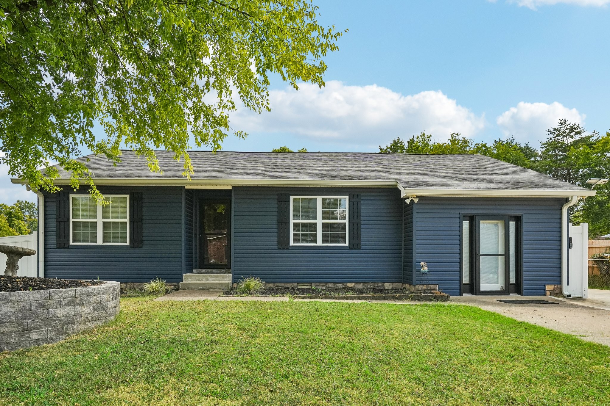 1124 Nelson Dr