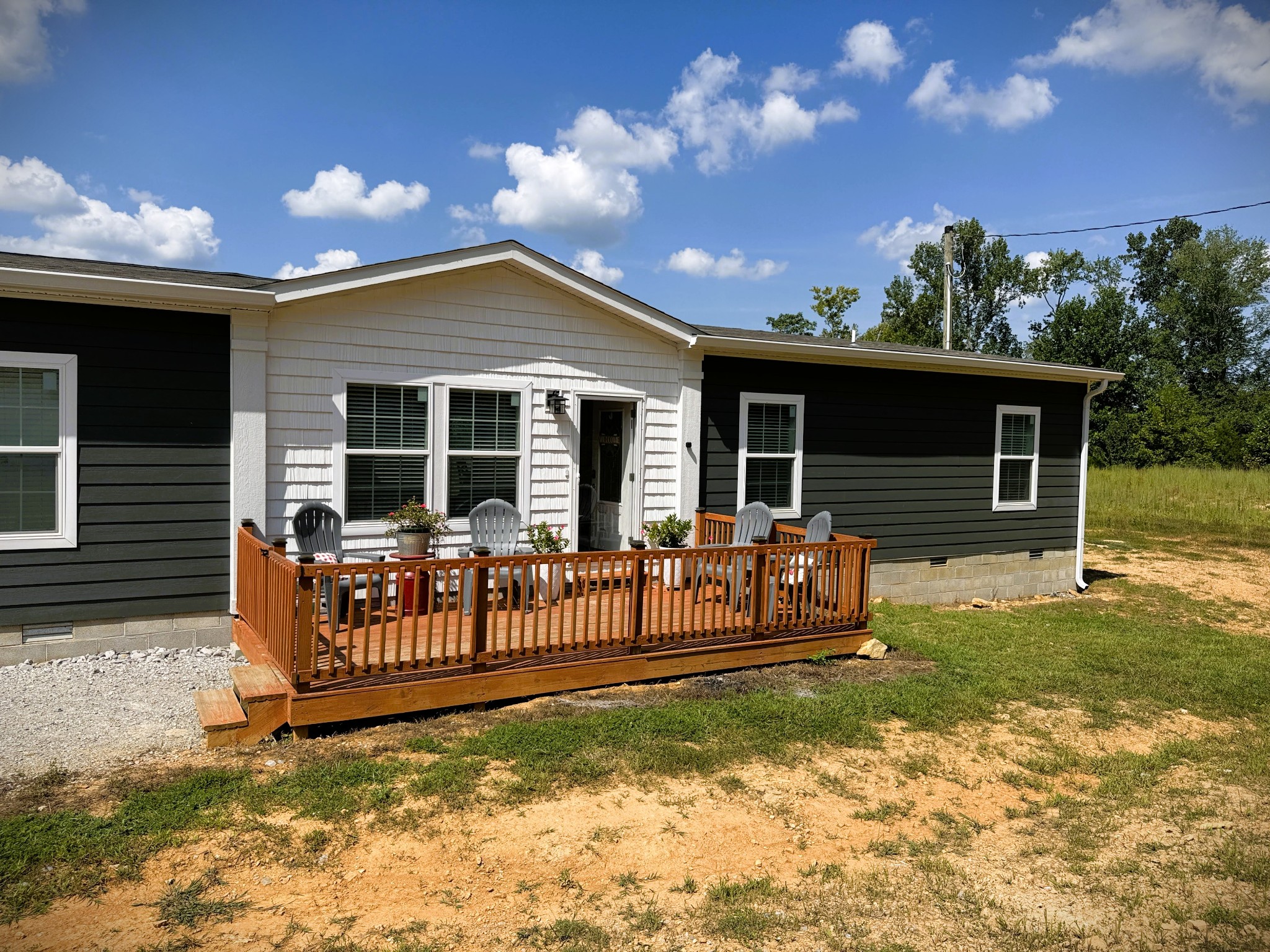 760 Dogwalk Rd