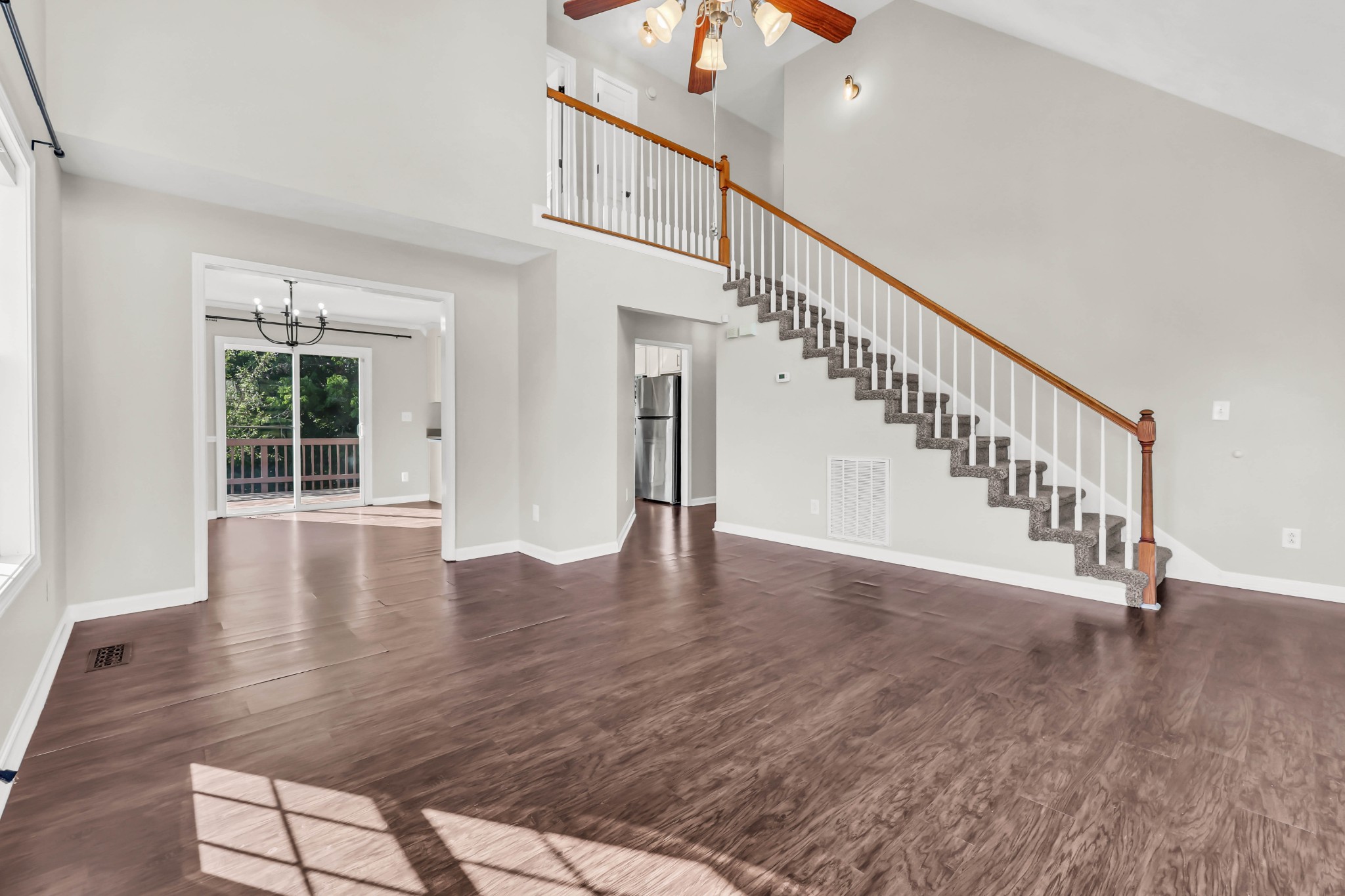 3504 Clover Hill Dr
