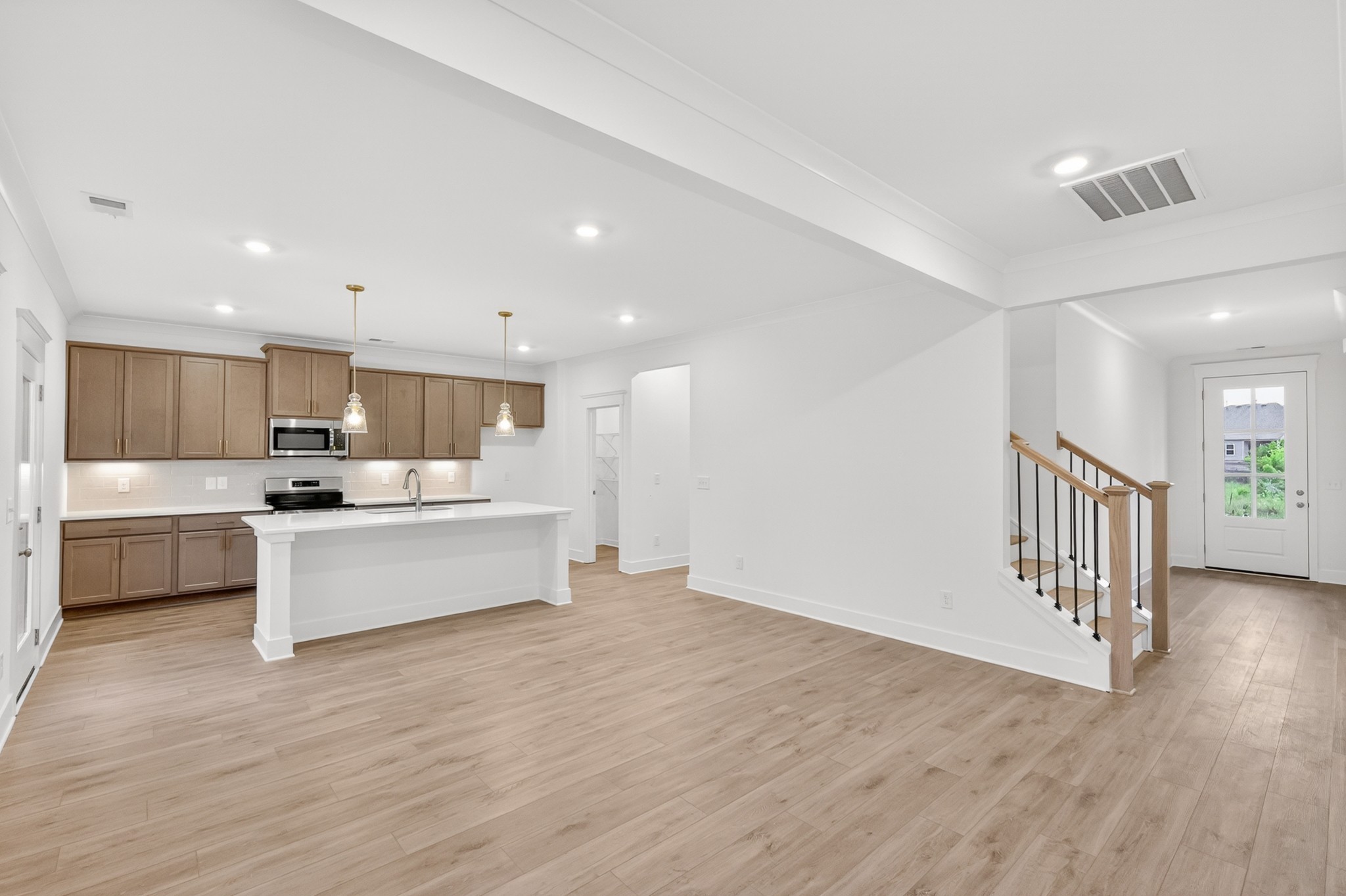 2592 Misty Creek Court