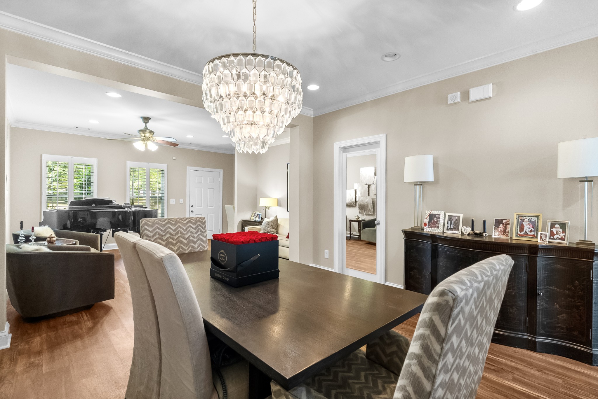 1438 Burnside Dr