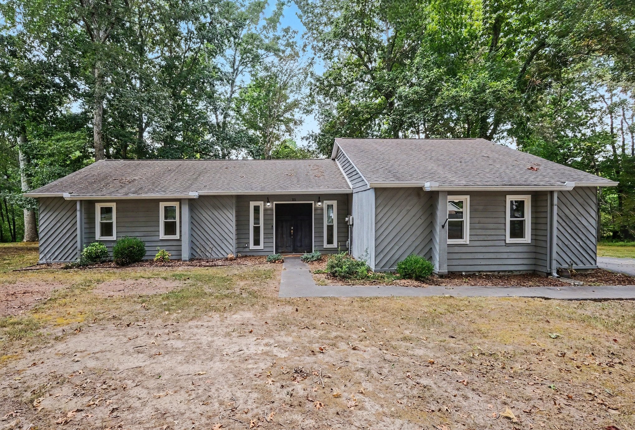 115 Larkway Dr