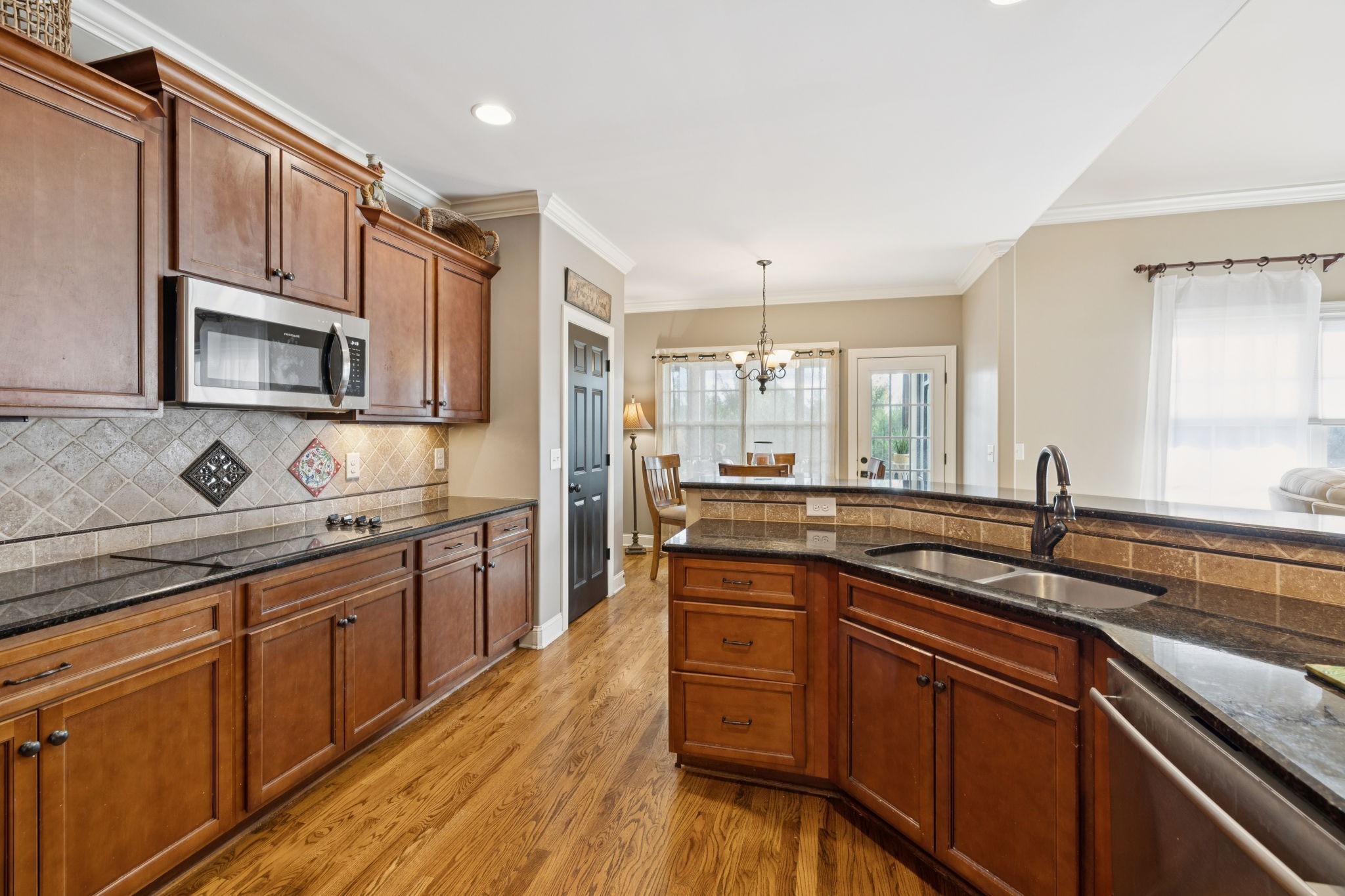 3103 Sakari Cir