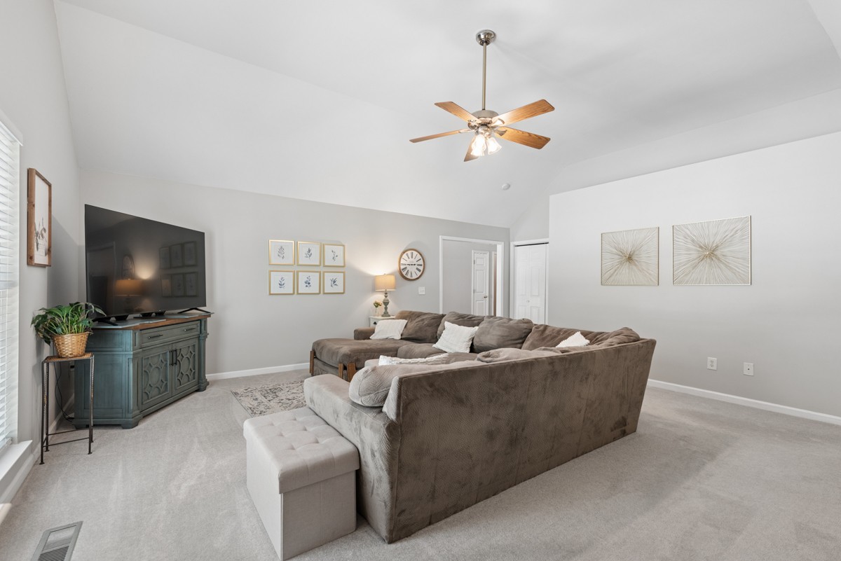 2117 Creek Trl