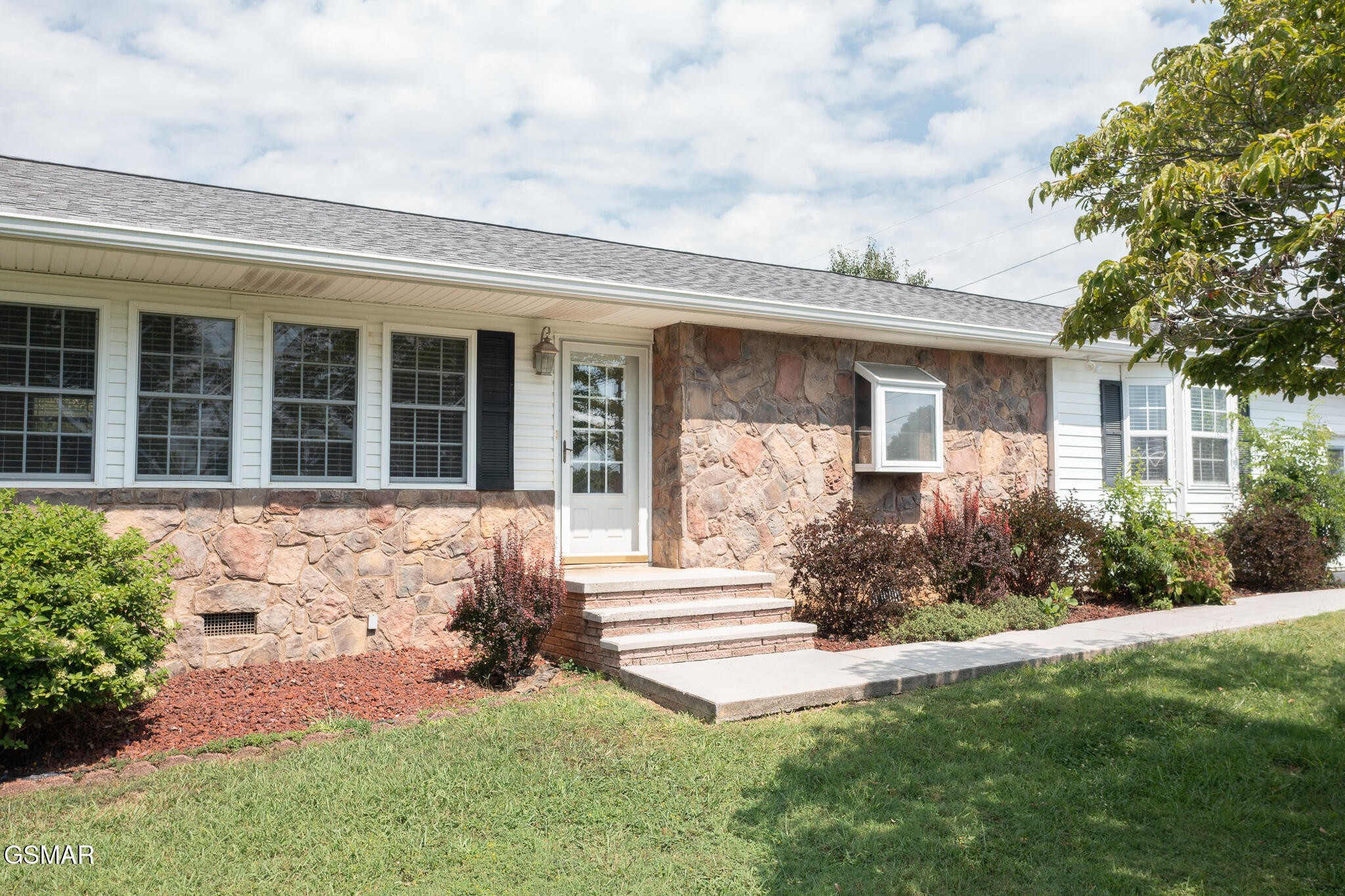 920 Oakwood Drive