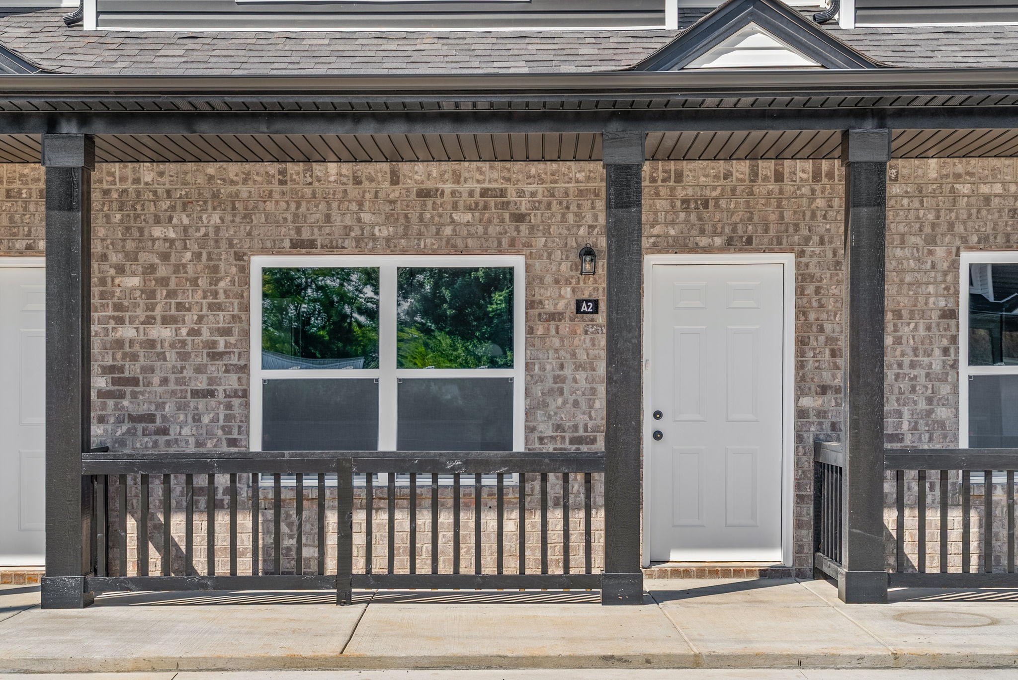 160 Fairview Ln