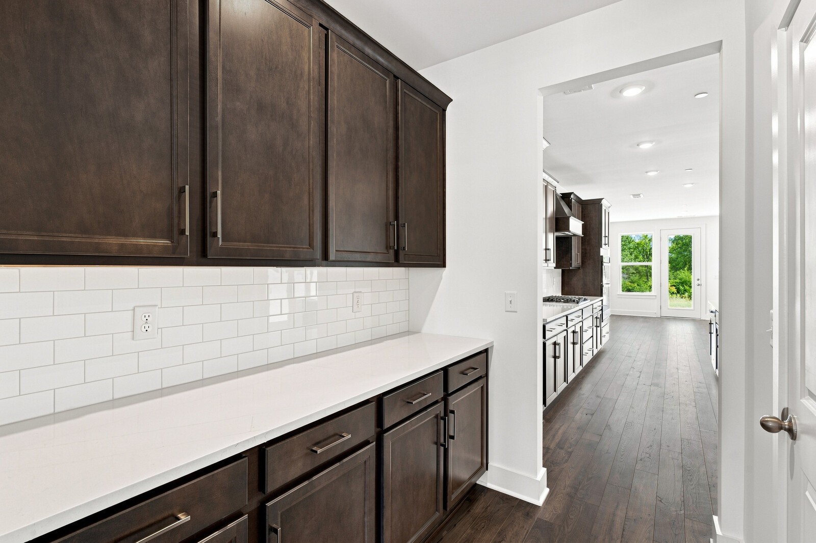 3039 Ledger Road