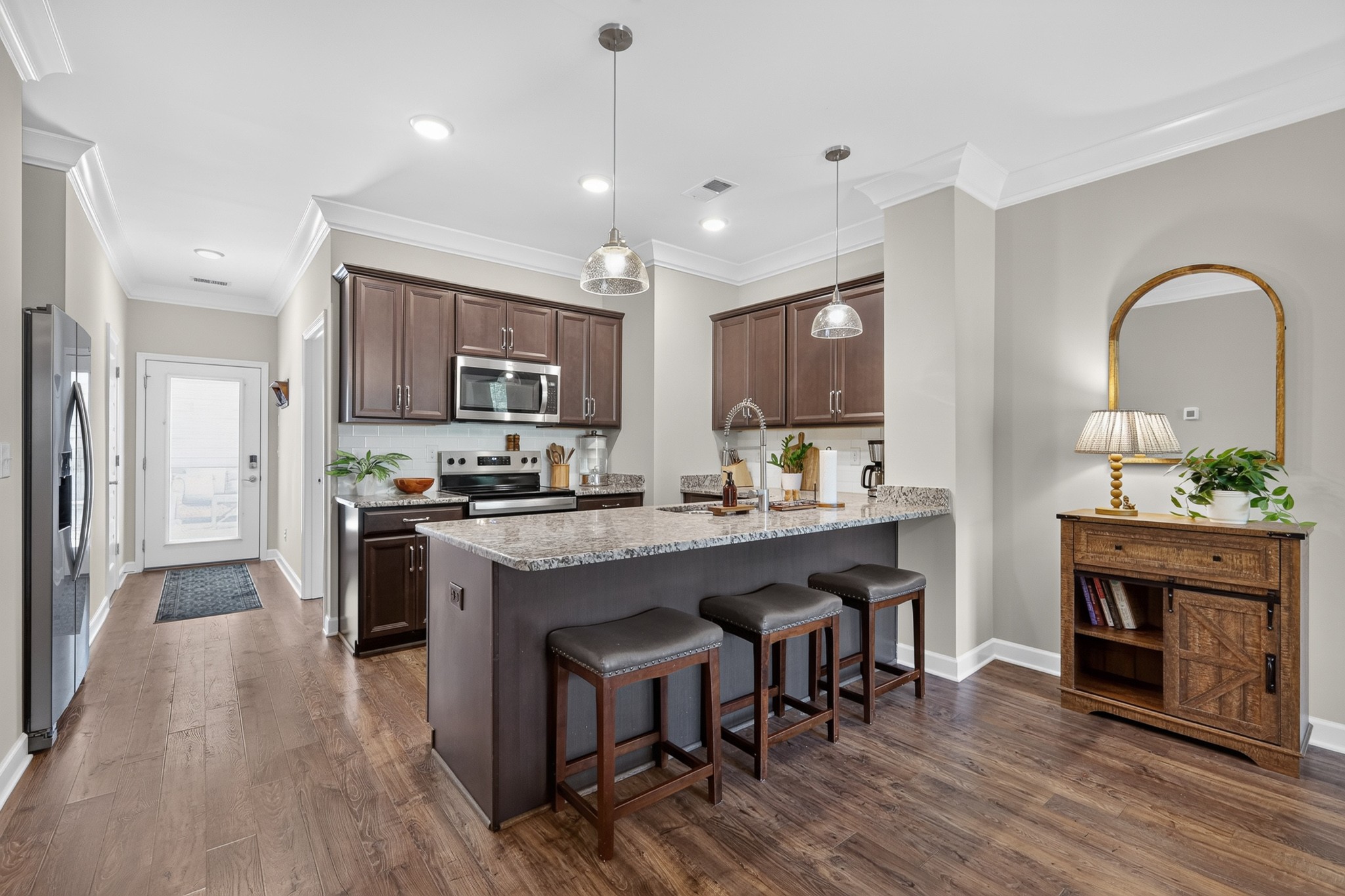 2547 Hidden Creek Ct