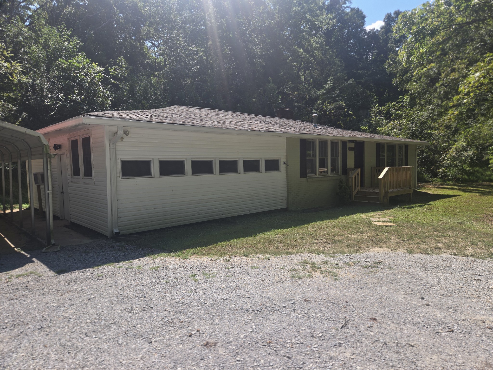 6061 US Highway 70, E