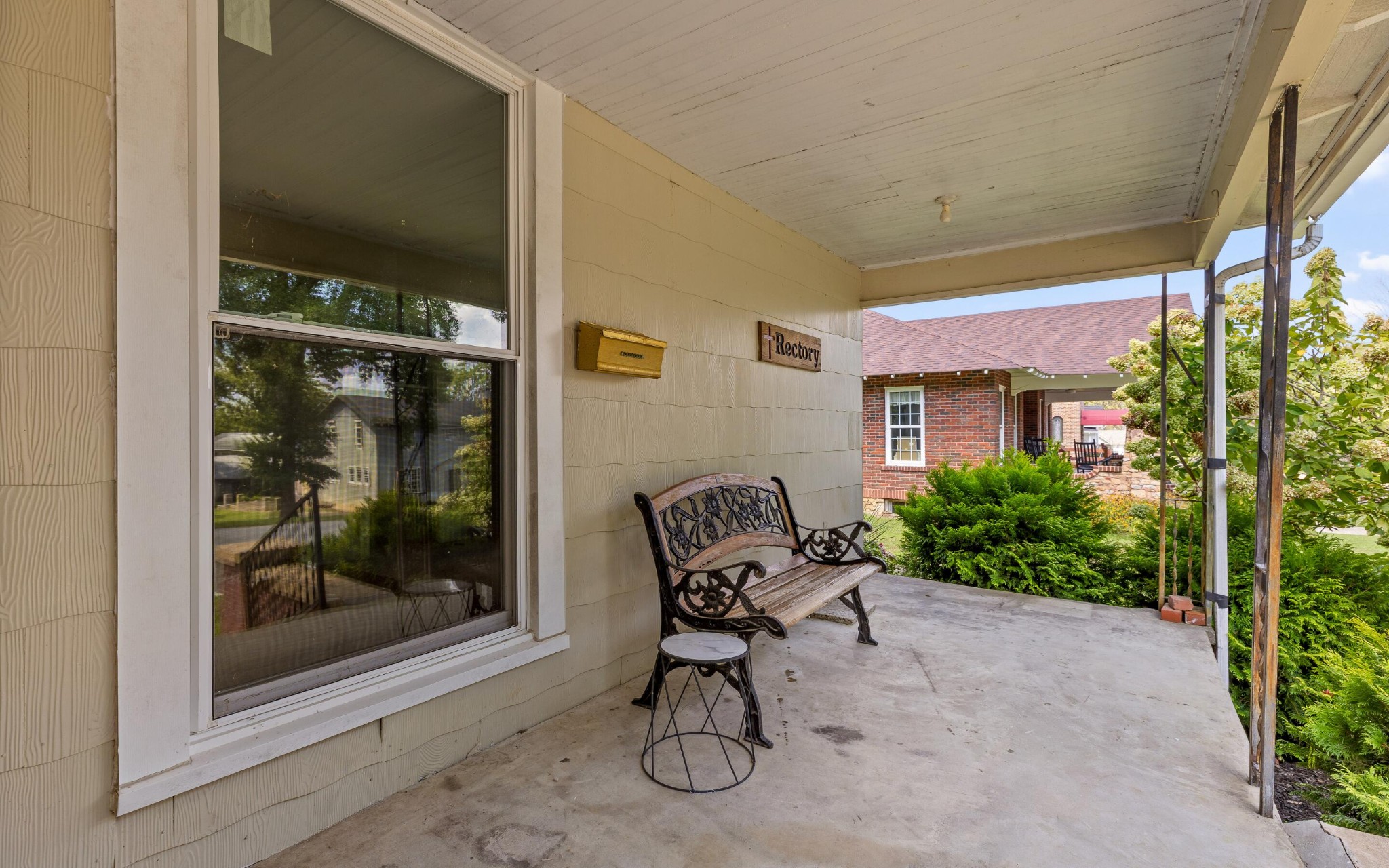 706 Holly Avenue