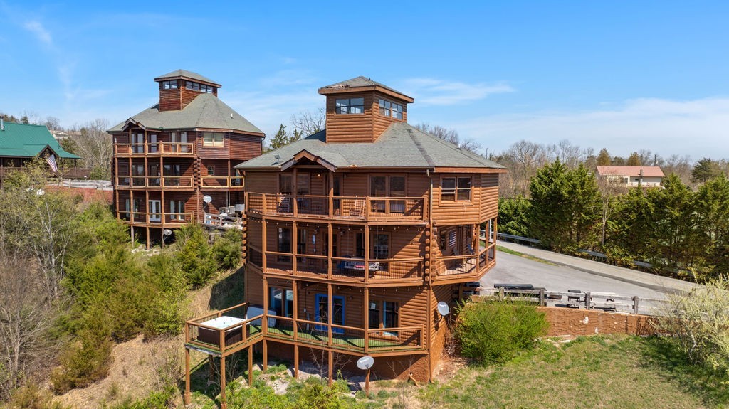 2083 Kerr Rd