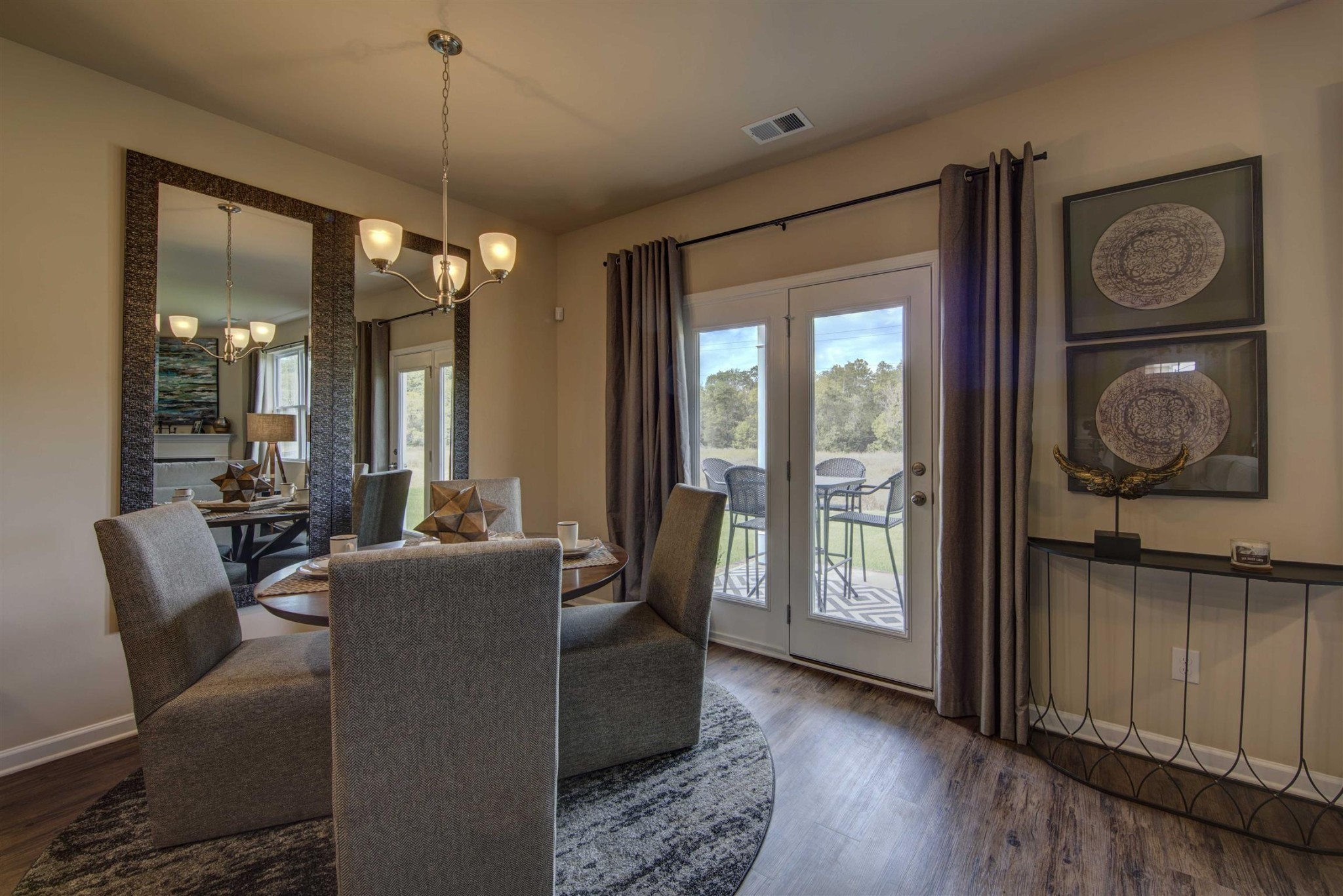 1808 Banded LN