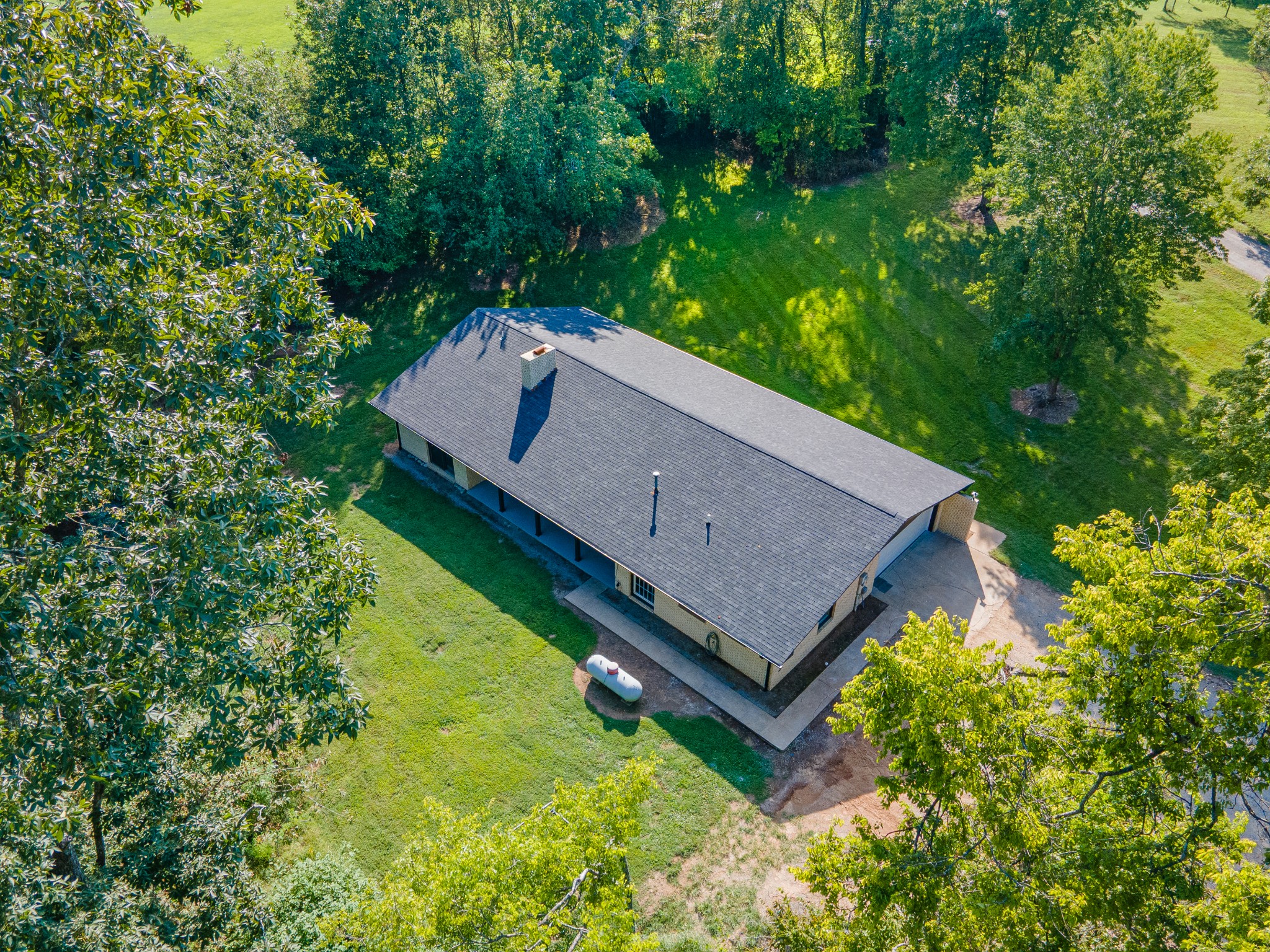301 Sanford Ln