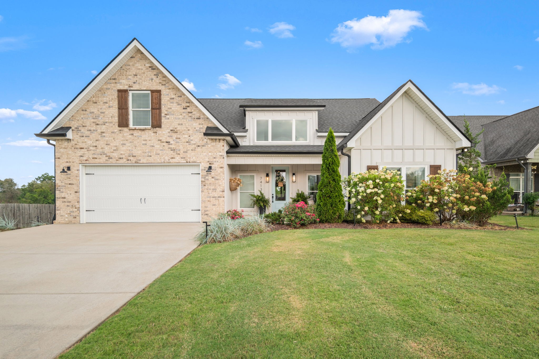 7413 Don Bruce Ct