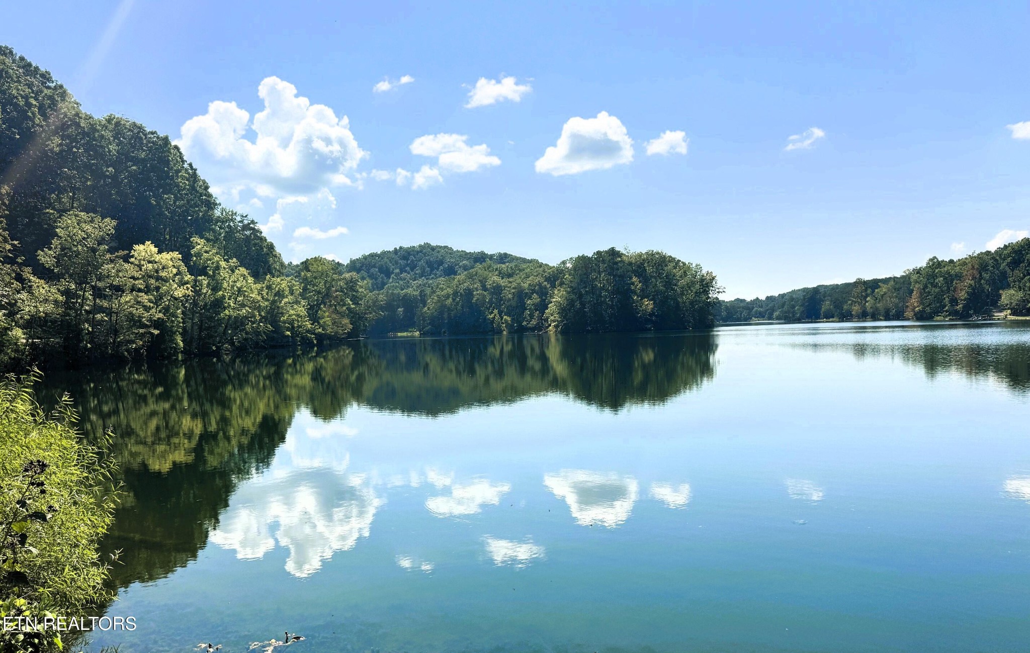 661 Laurel Lake Circle