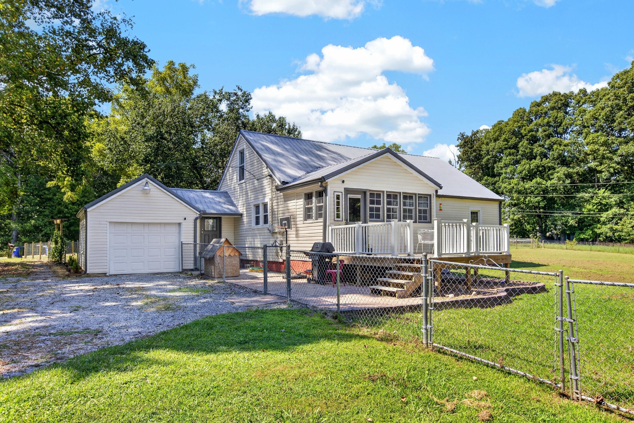 149 Elrod Lane, SE