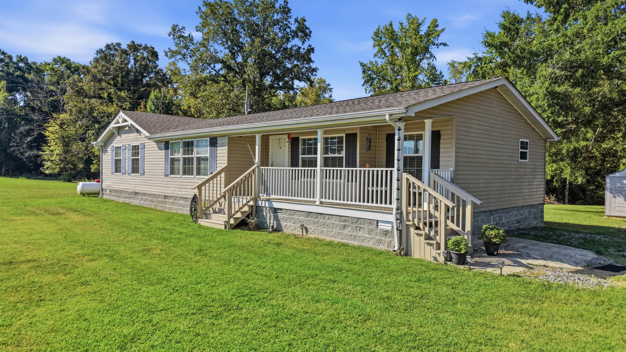 2133 Charles Road