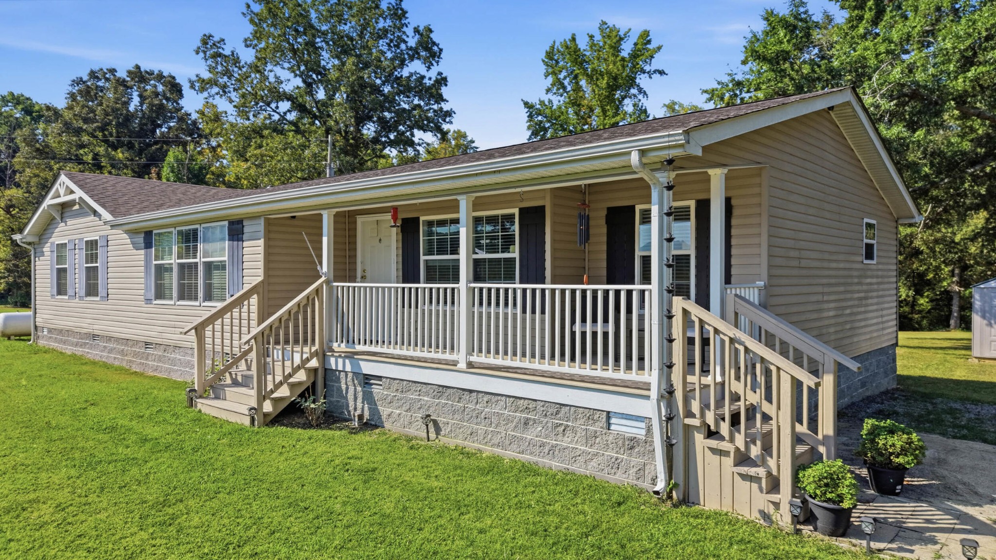2133 Charles Road