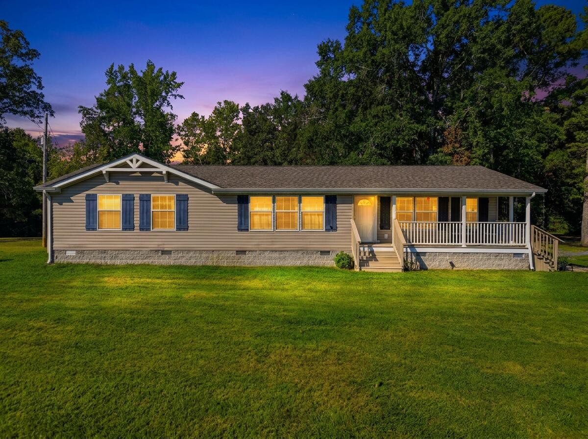 2133 Charles Road