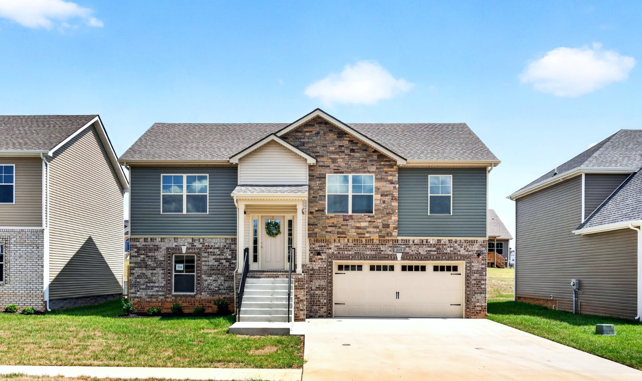 350 Cardinal Creek