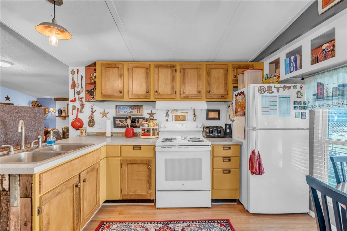 95 Old Hickory Dr