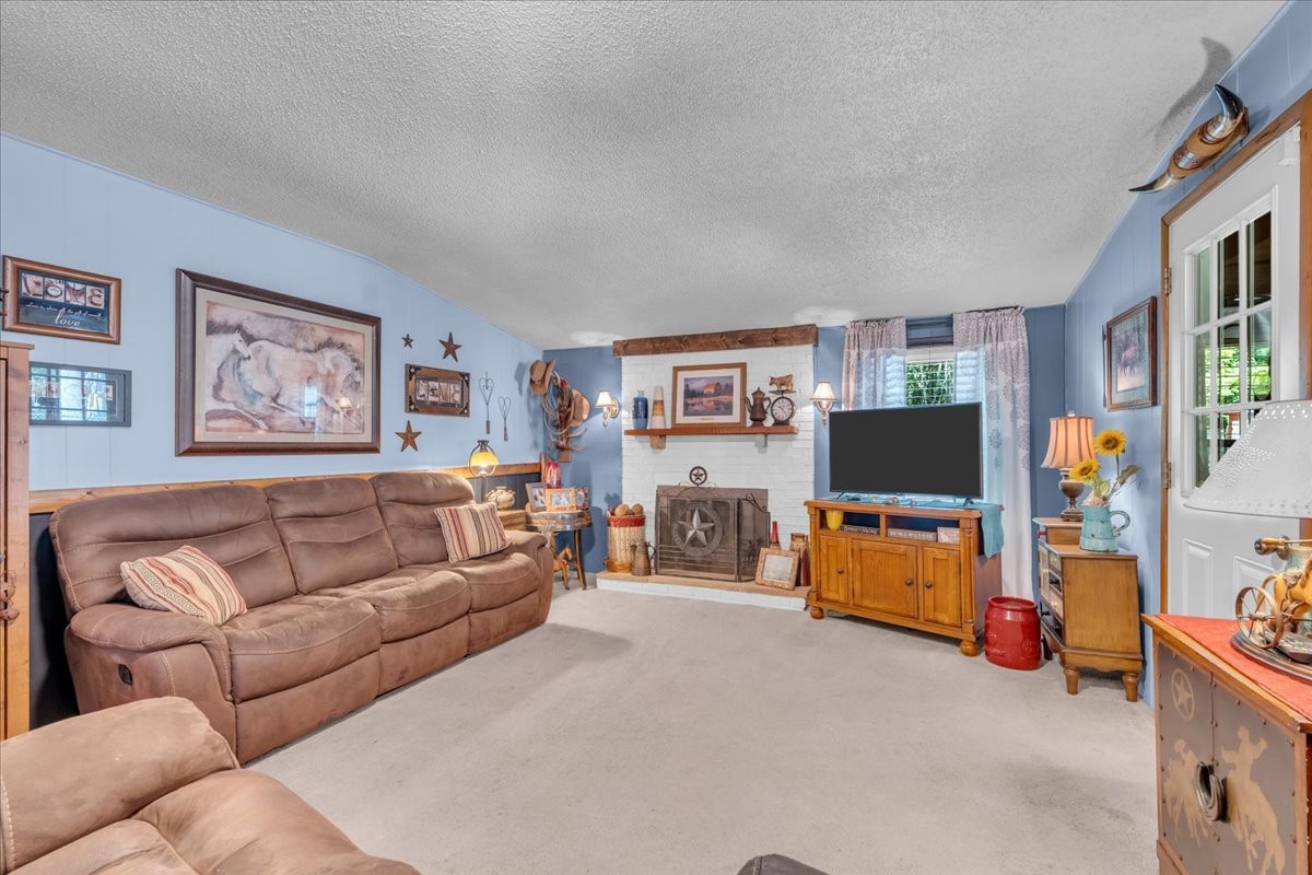 95 Old Hickory Dr