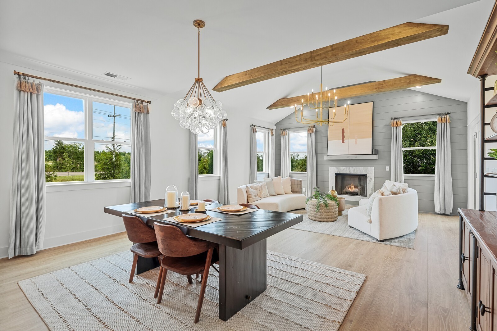 213 Carlsbad Court