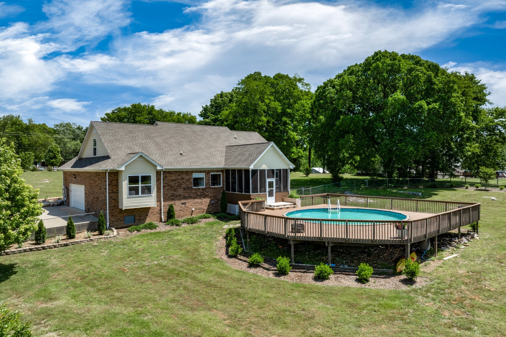 1412 Iron Bridge Rd